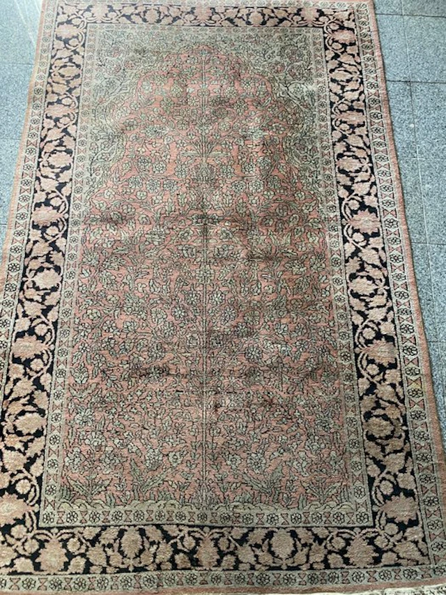 Carpet - 188 cm - 130 cm