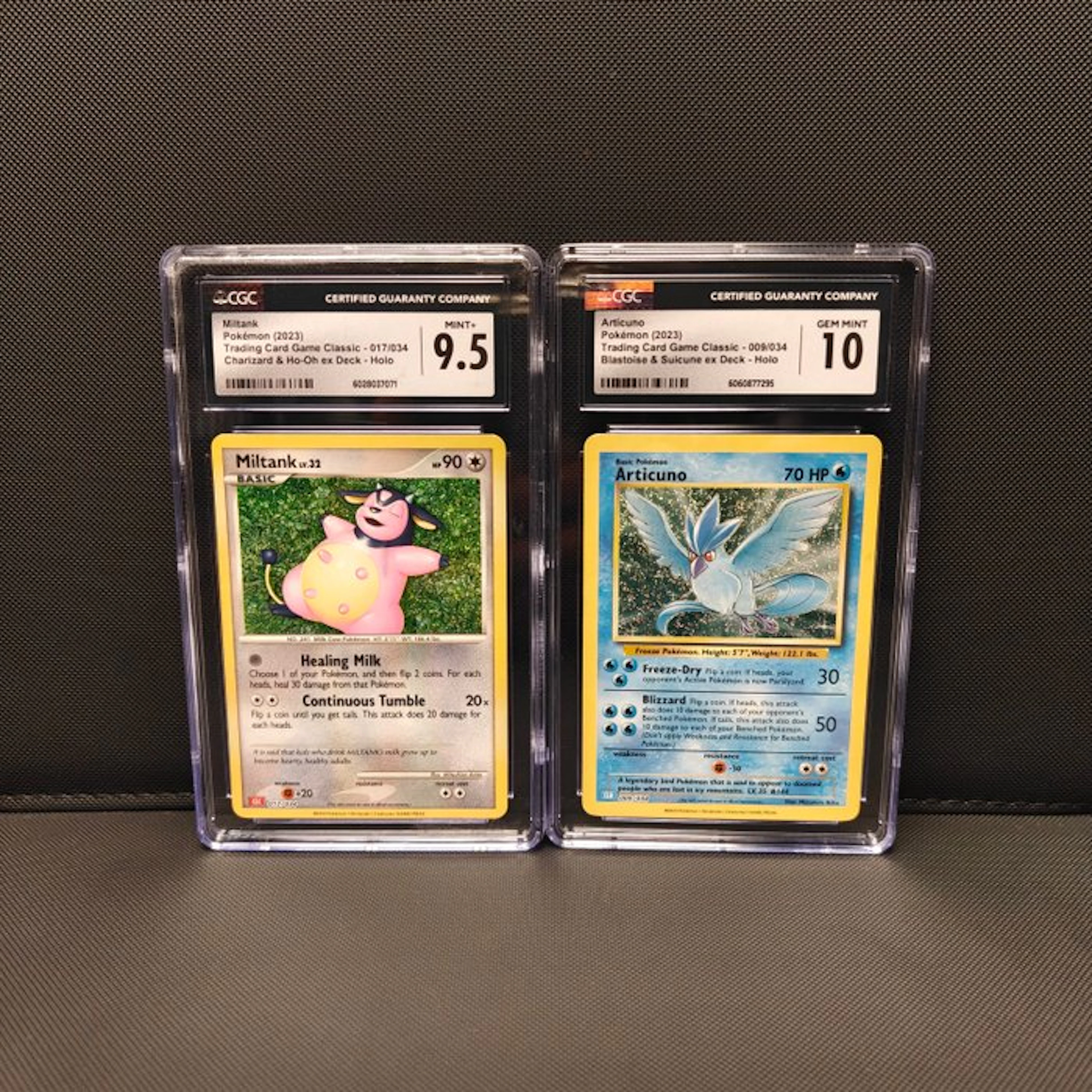 Pokémon - 2 Graded card - Miltank, Articuno Foil - CGC