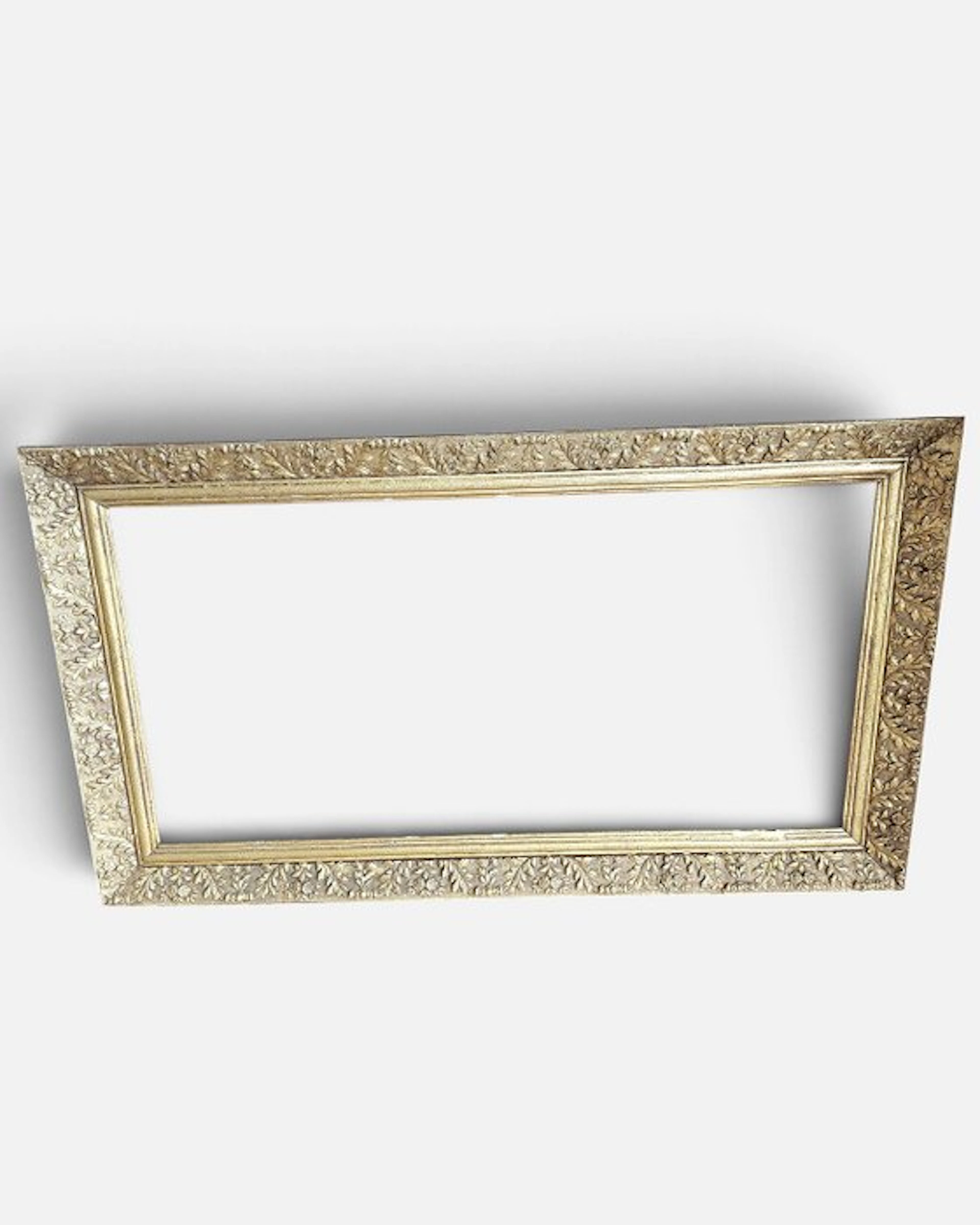 Frame - Wood - gilded wooden frame