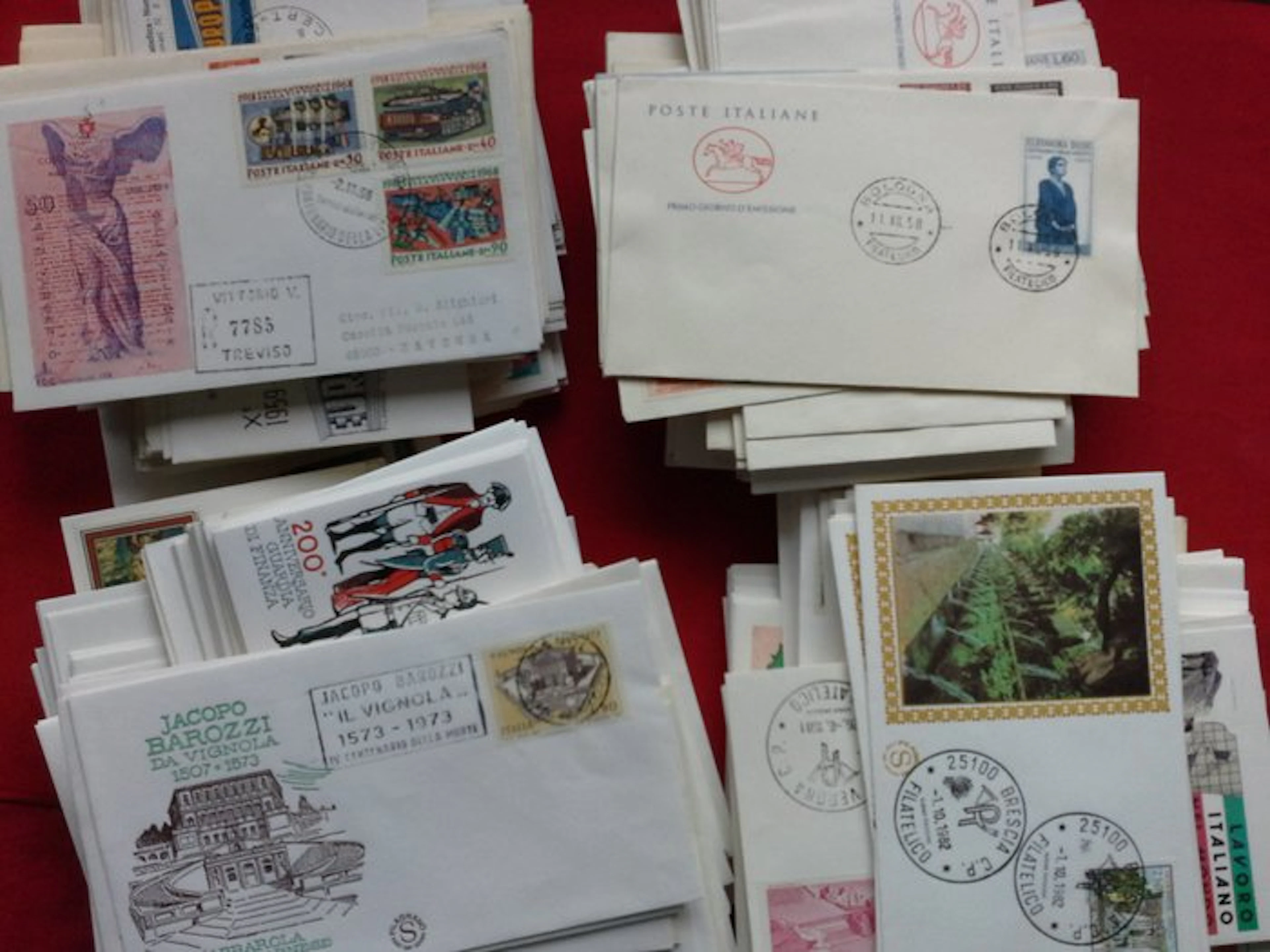 Italian Republic 1958/1982 - Collection of 437 FDCs