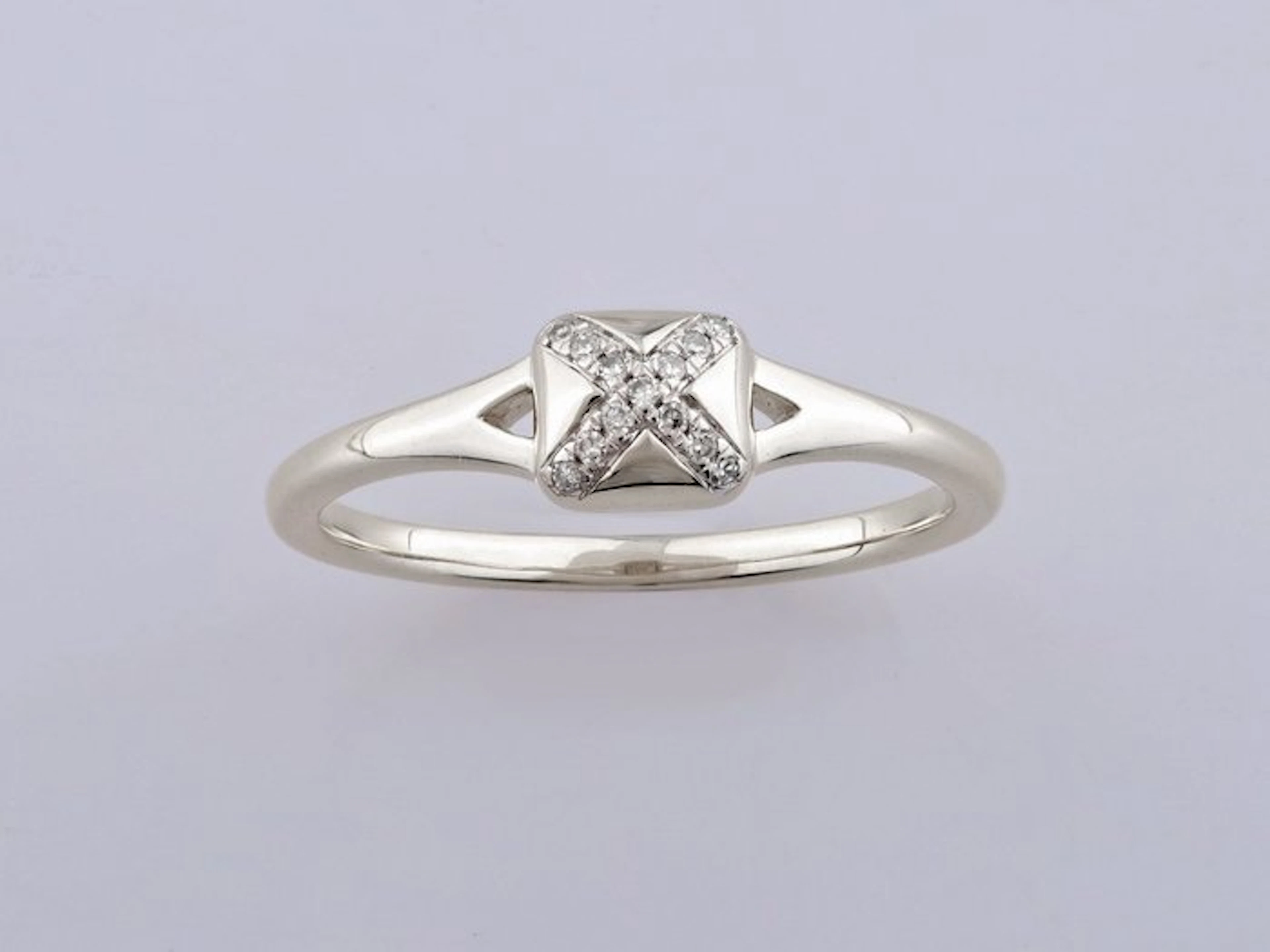 Ring - 14 kt. White gold - 0.04ct. tw. Diamond (Natural)