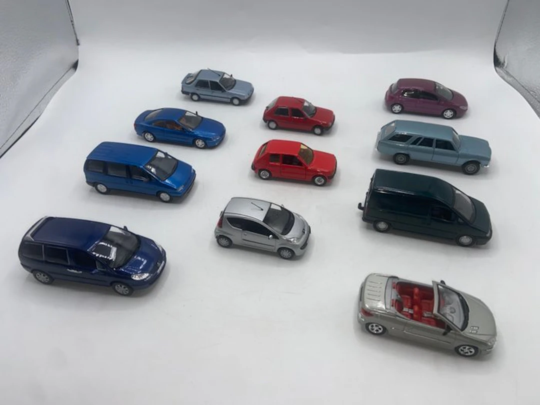 Solido, Norev 1:43 - Model car (11) - Peugeot