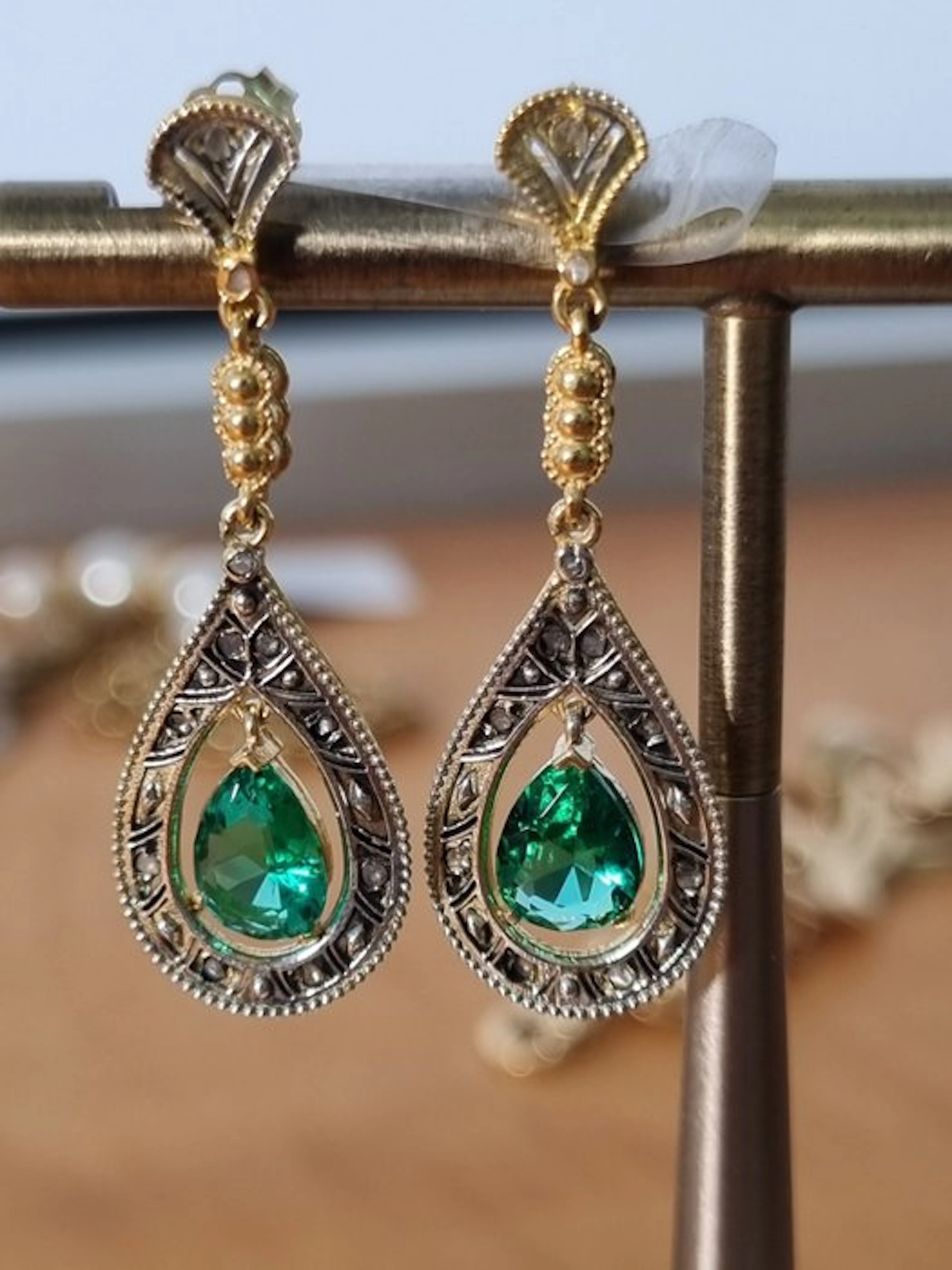 No reserve price - Earrings - 9 kt. Silver, Yellow gold Emerald - Diamond