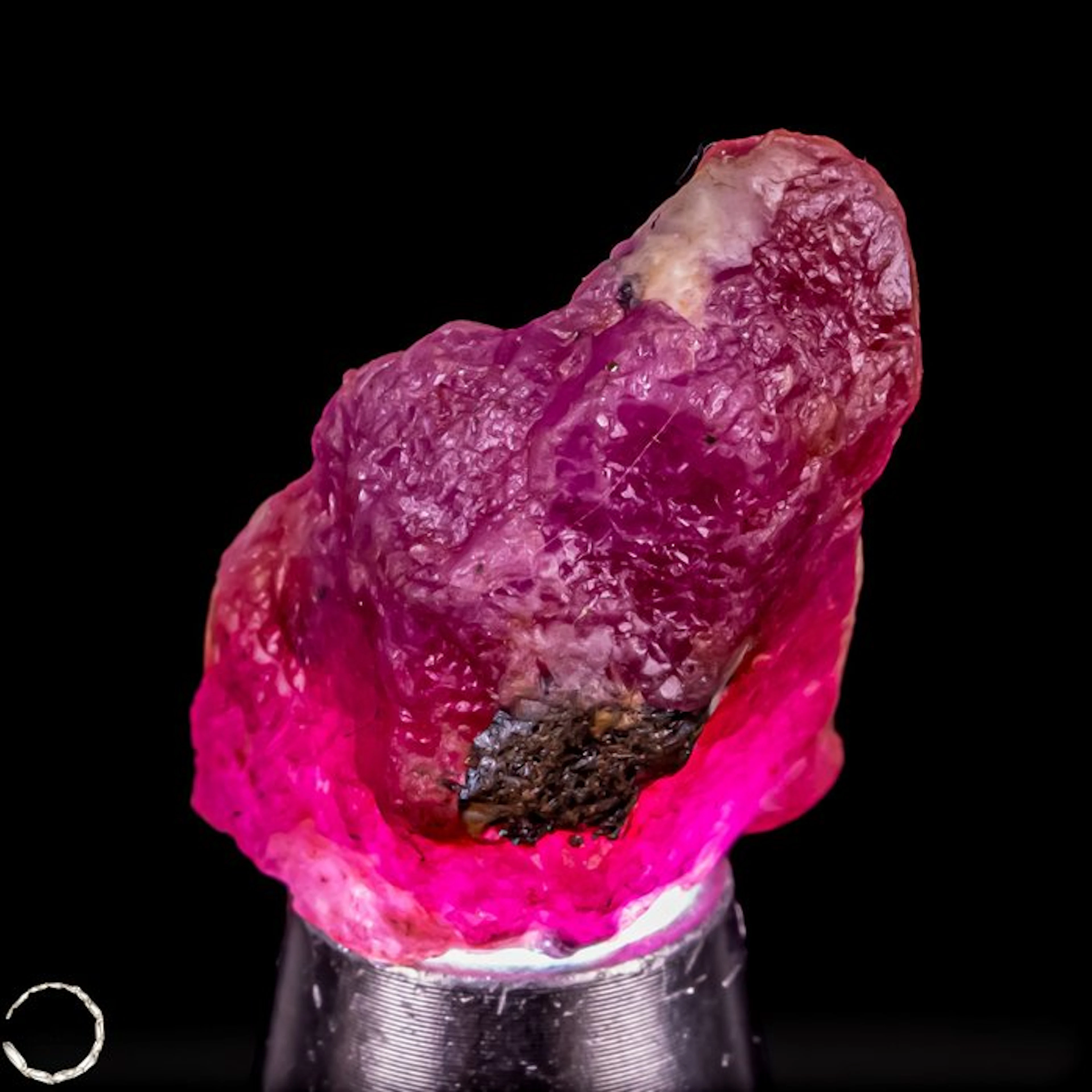 Extraordinary raw ruby crystal – Intensely red natural...