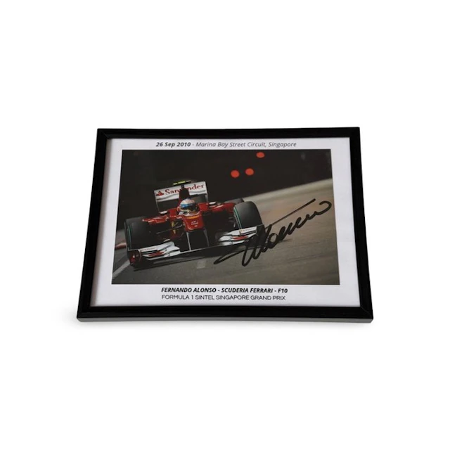 Scuderia Ferrari - Ferrari F10 - Formula 1 Singtel...