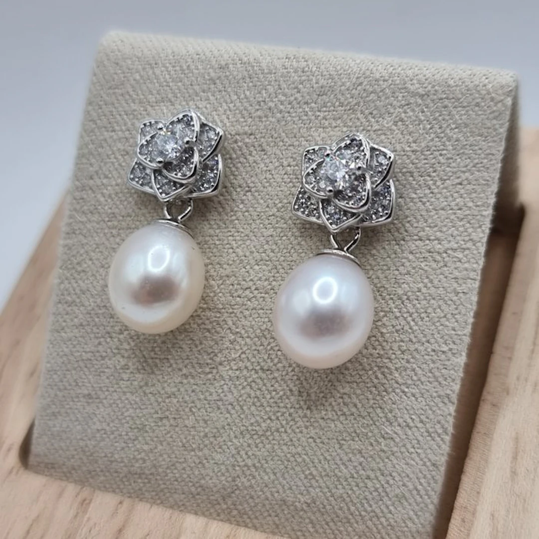 No reserve price - Earrings Silver Pearl