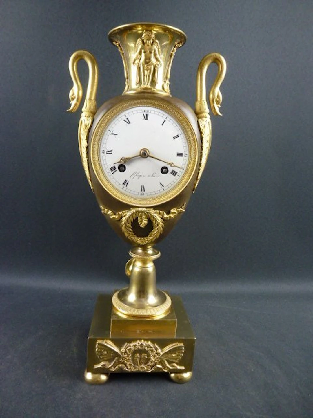 Mantel clock - Bronze, Brass - 1800-1850