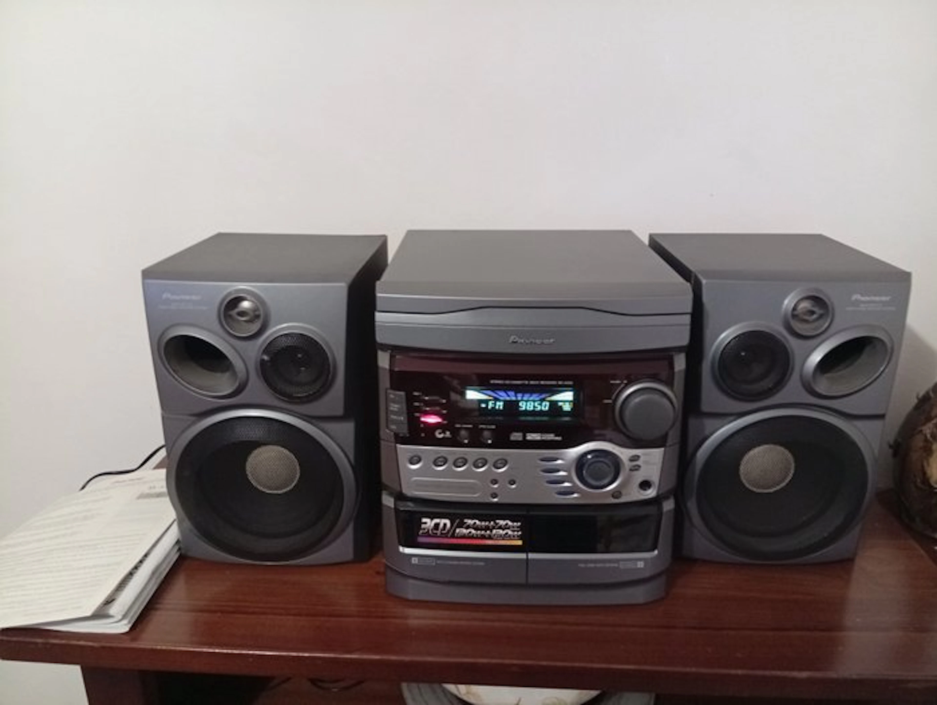 Pioneer - XR-330 All-in-One Compact Stereo set