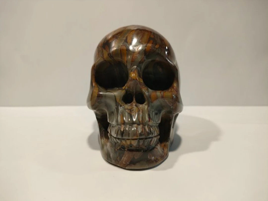 Bamboo Leaf Jasper Skull - Height: 9 cm - Width: 6 cm- 980 g - (1)