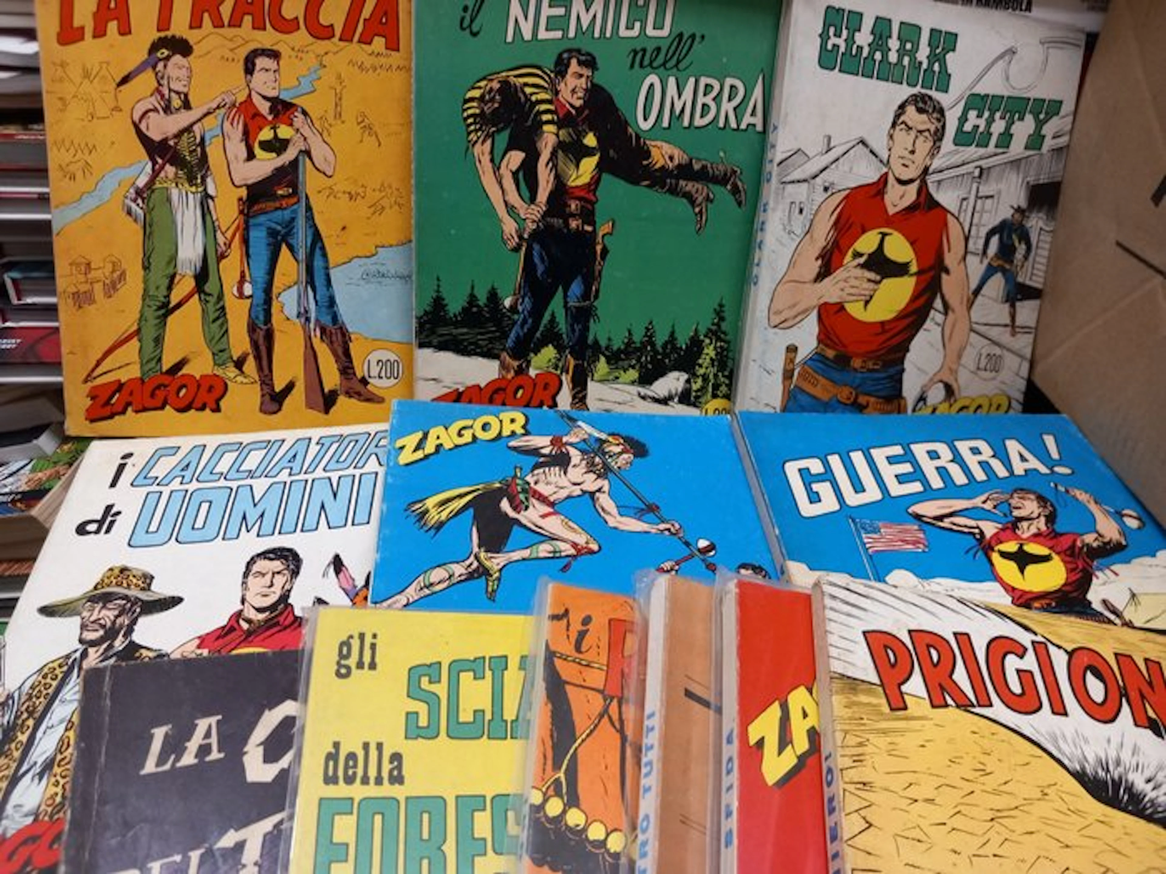 Zagor scritta rossa lire 200 n