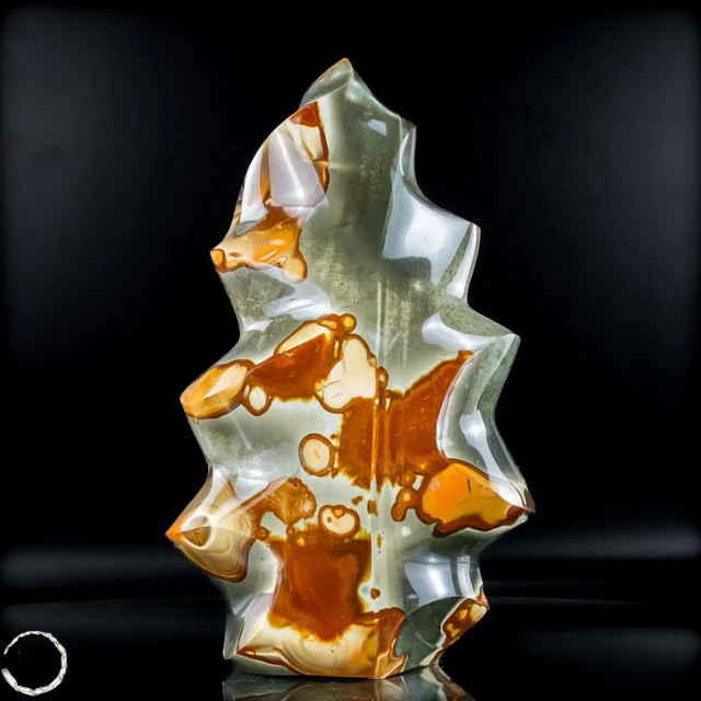 Polychrome Jasper Flame – vibrant color play in a unique form Flame- 1840.52 g