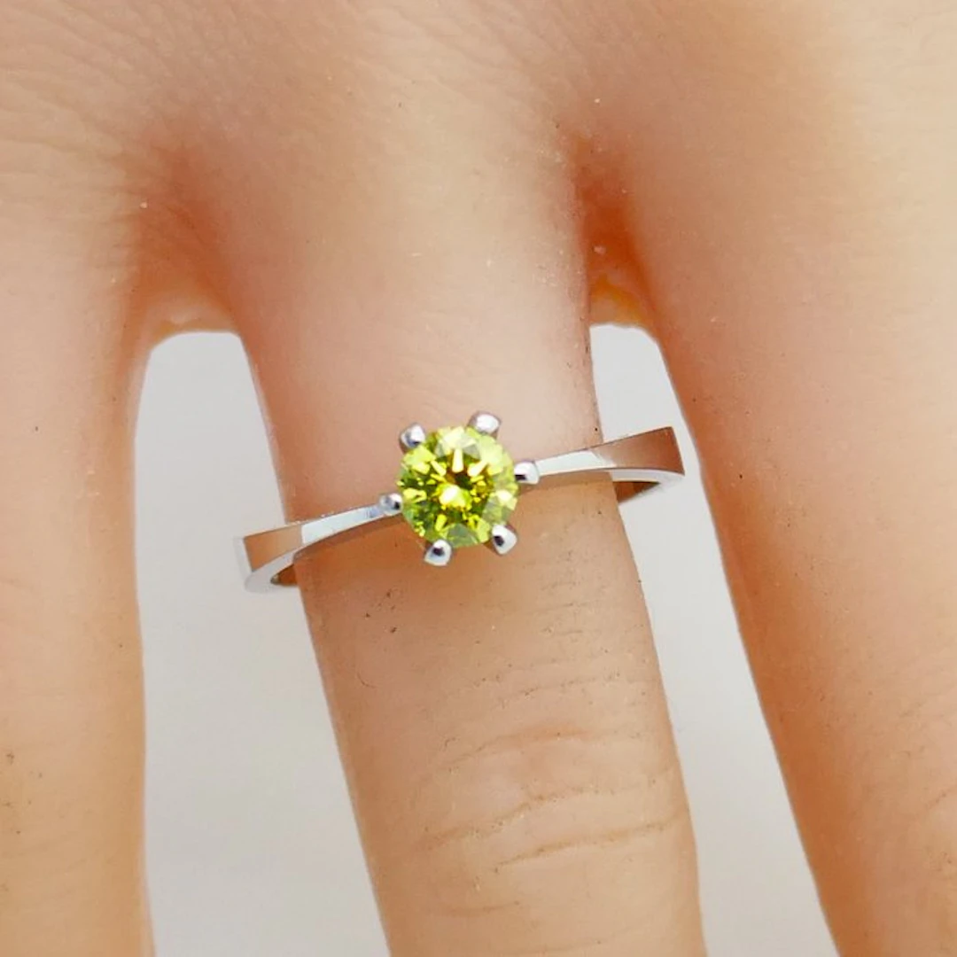 No reserve price - Ring Platinum - 0.50ct. tw. Diamond (Colour-treated)