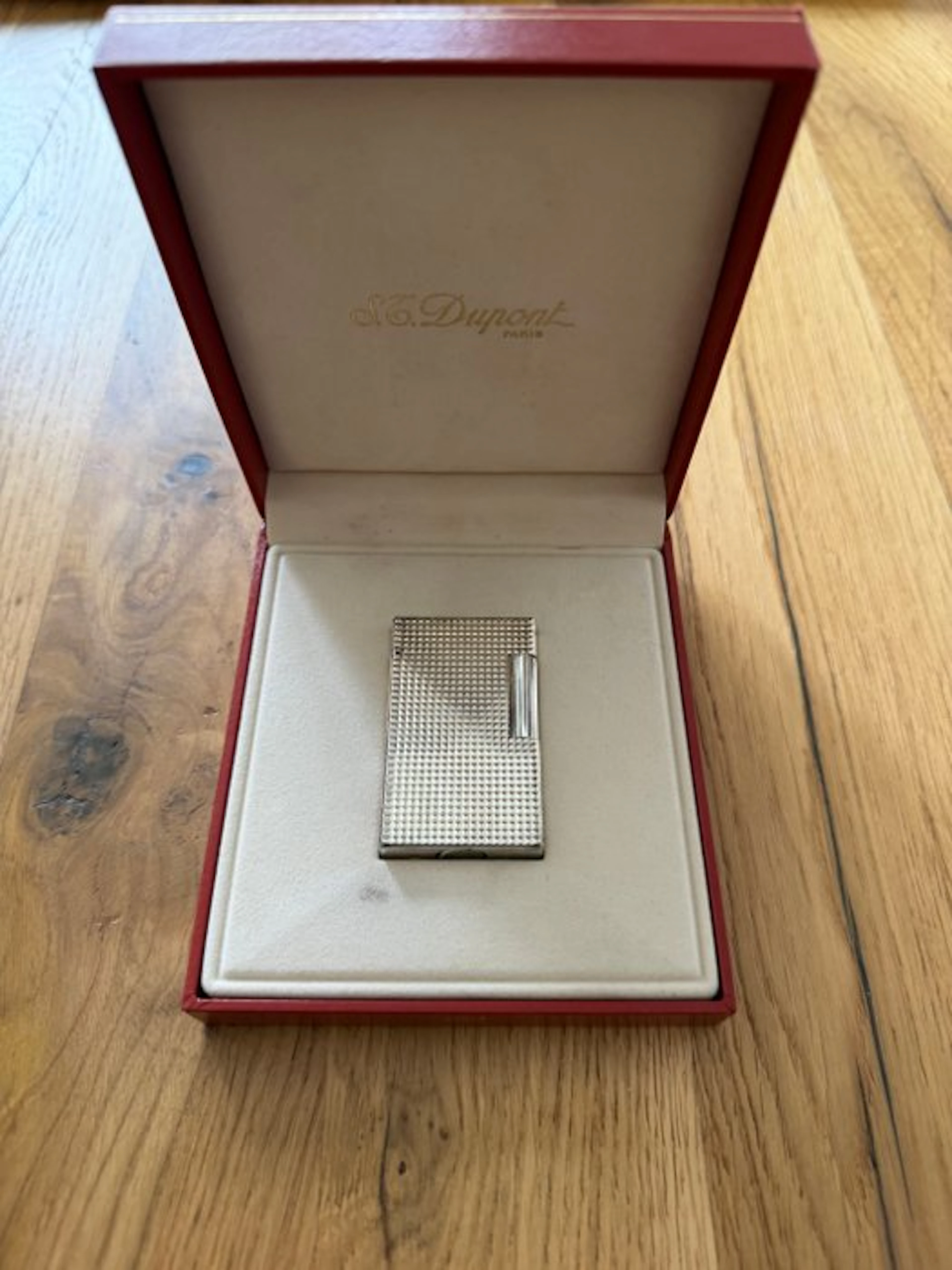 S.T. Dupont - Lighter - Silver plated