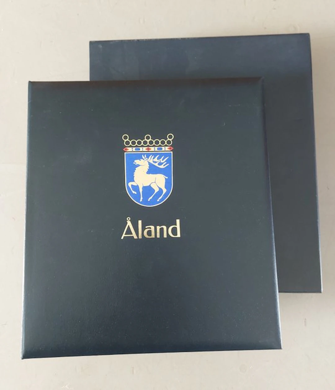 Åland Islands 1984/2018 - Neat complete mint collection in a luxury DAVO album.