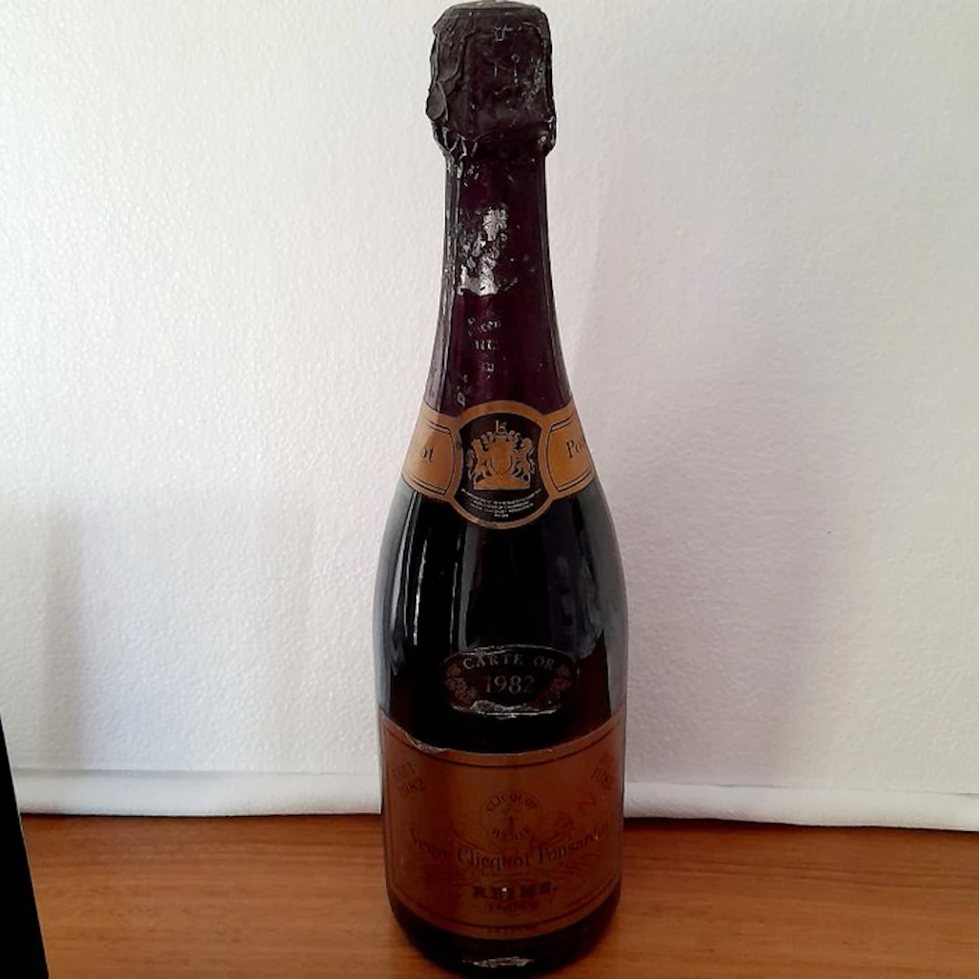 1982 Veuve Clicquot - Champagne Brut - 1 Bottles (0.75L)
