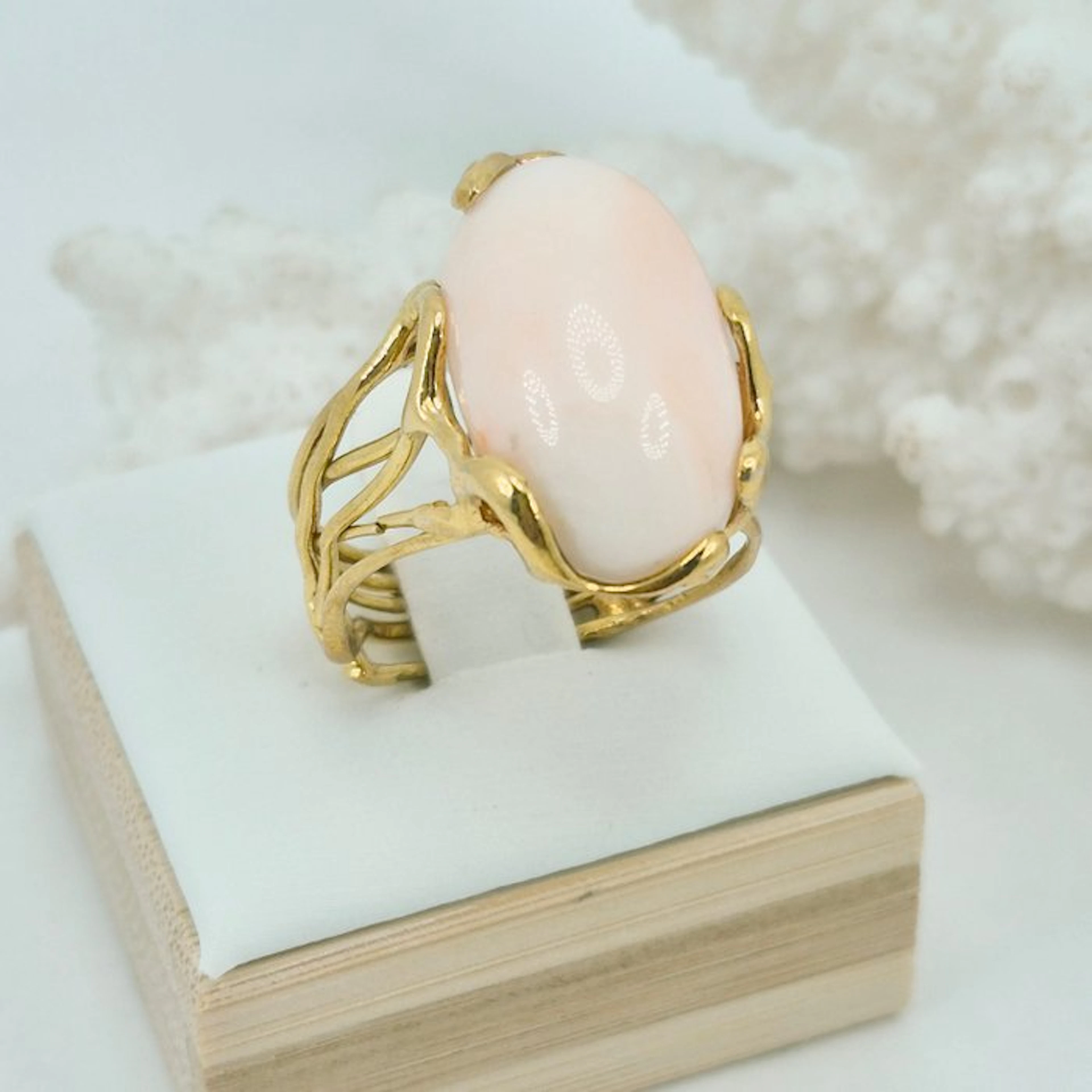 Coral - Silver, Gold-plated - Ring - PINK CORAL