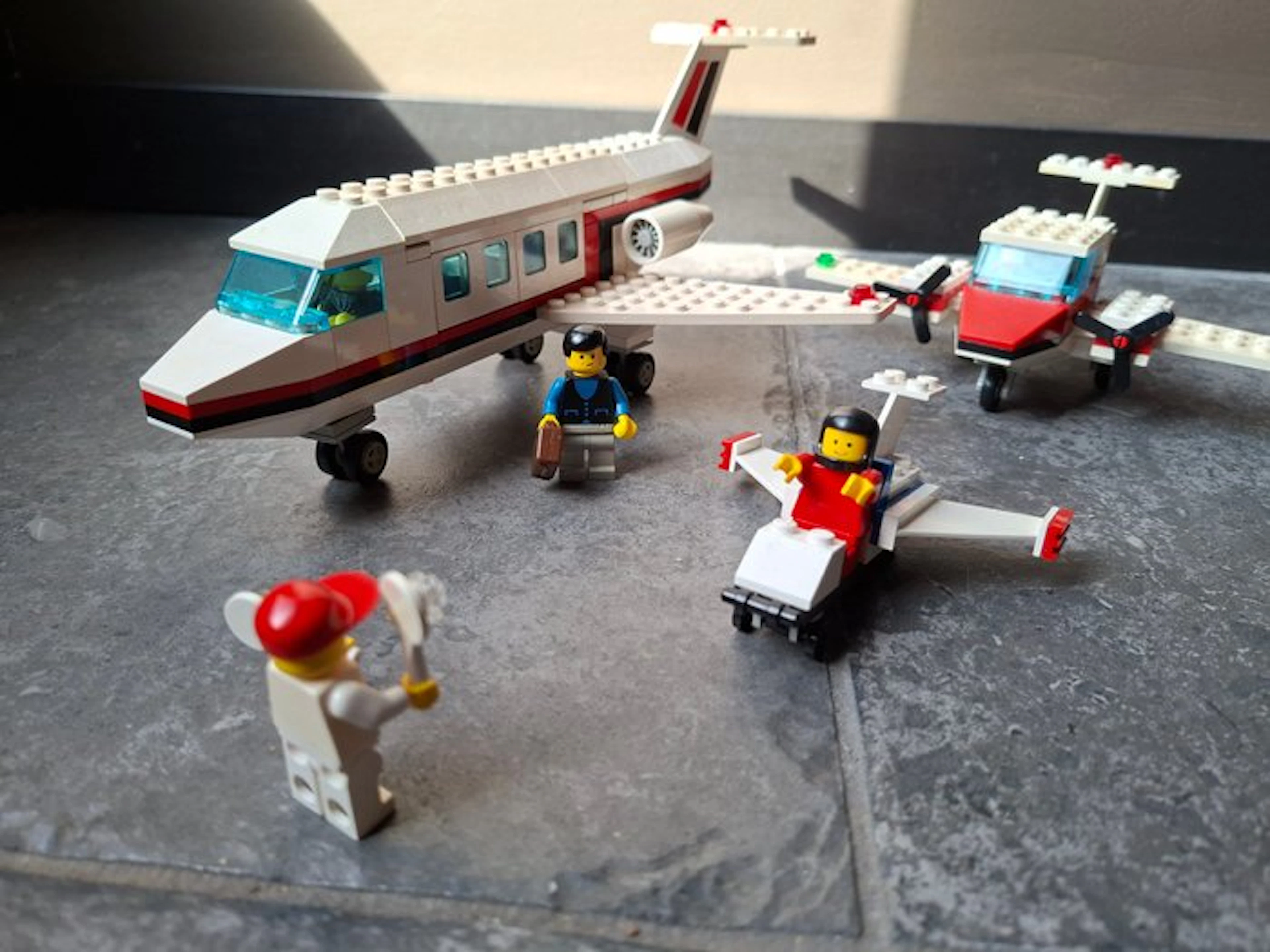 LEGO Set - Classic Town - 2884, 6368, 6687