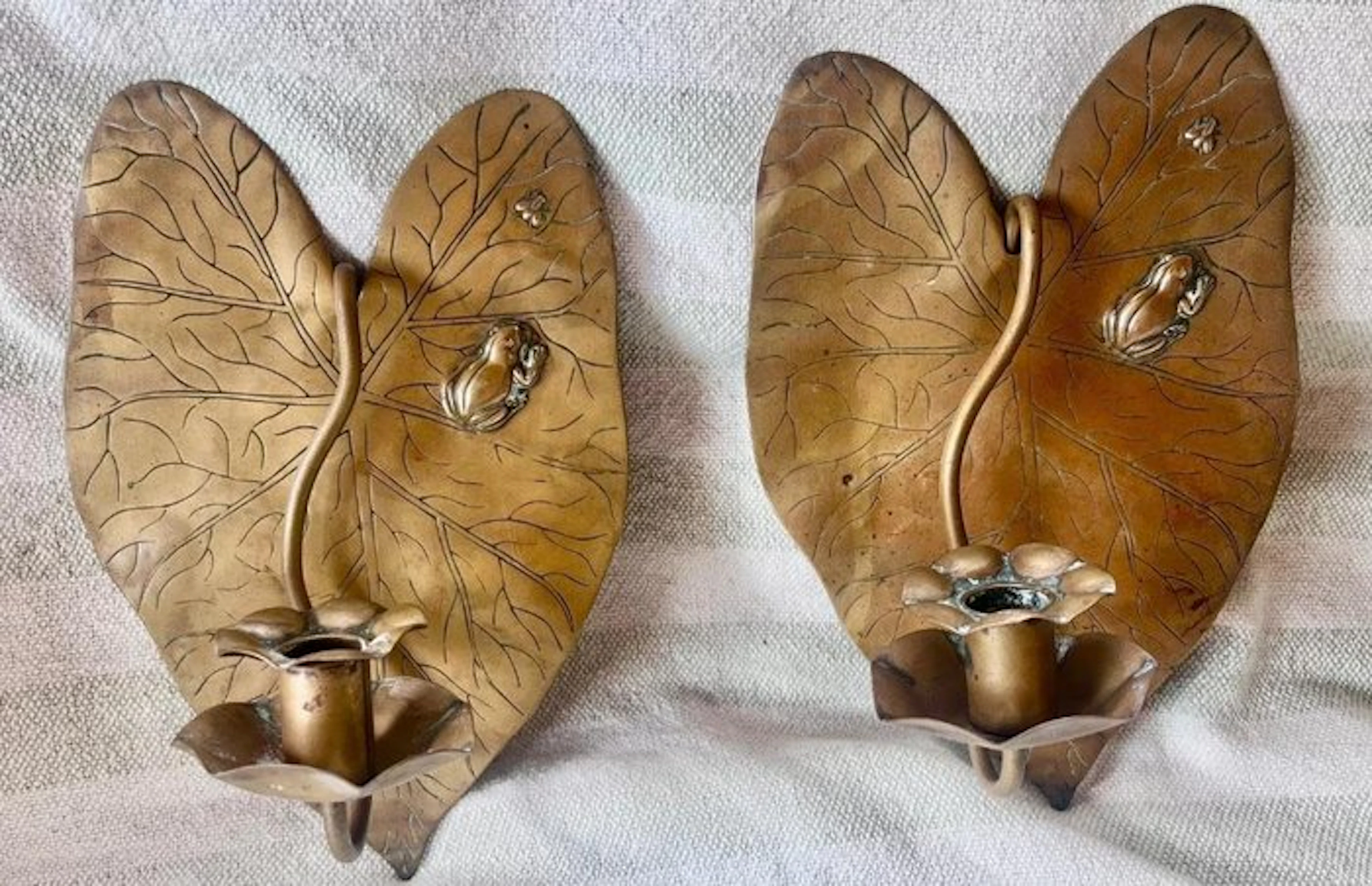 Wall sconce (2) - Bronze - Pair of brass wall sconces