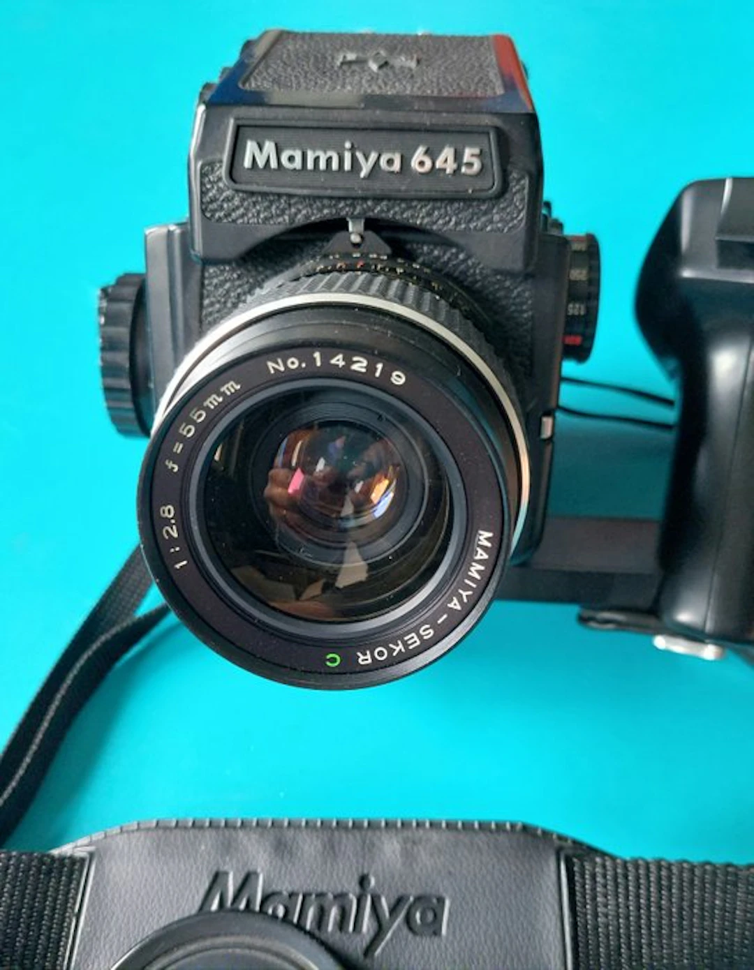 Mamiya 645J + Mamiya - Sekor C 55mm f/2.8 Analogue camera