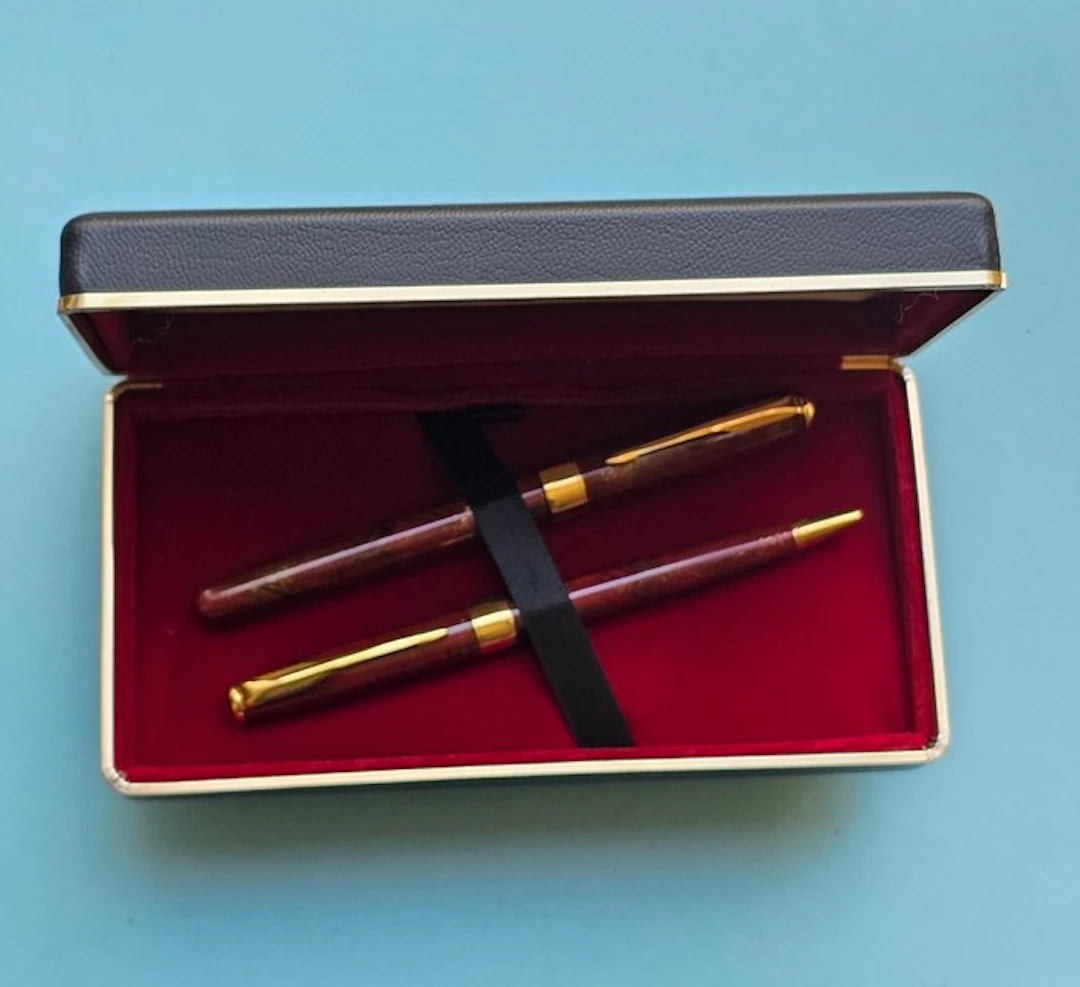 Parker - PARKER SONNET LAQUE DE CHINE & POUSSIÈRE D'OR...