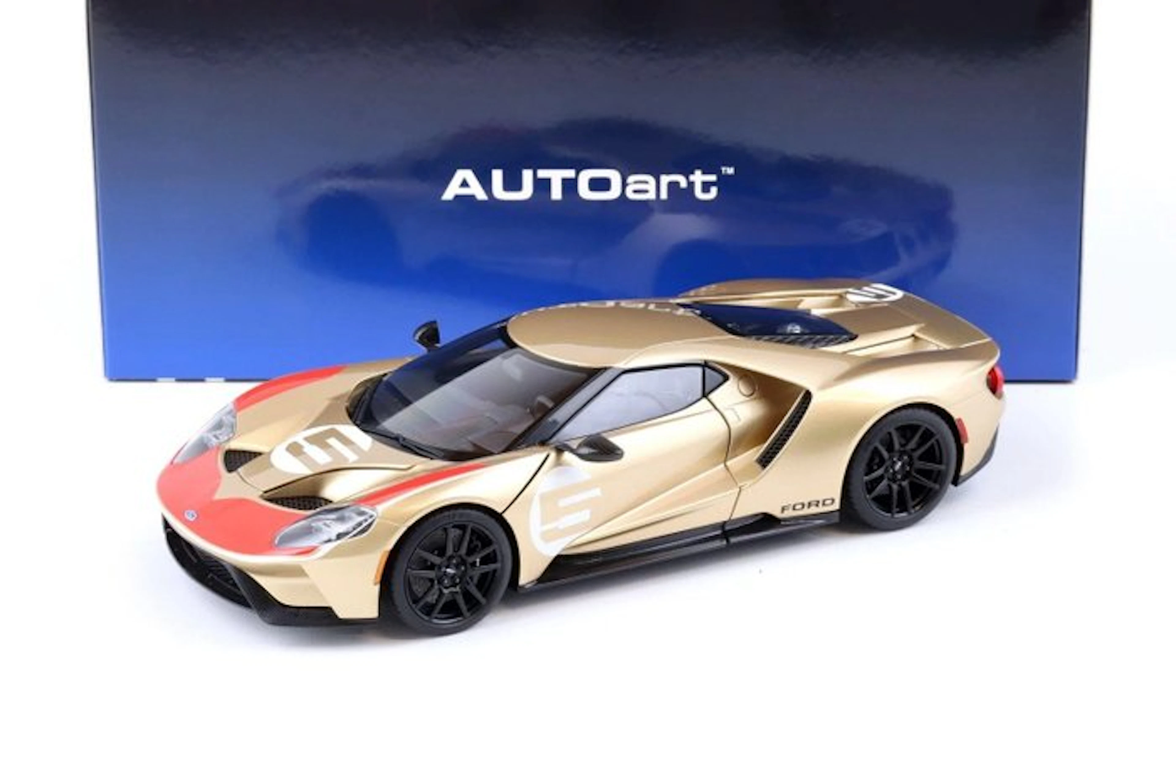 Autoart 1:18 - Model car - AUTOart 1/18 - FORD GT...
