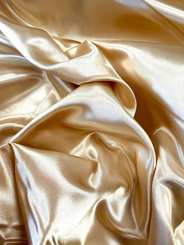 1428 ★Elegant and refined Duchesse satin in...