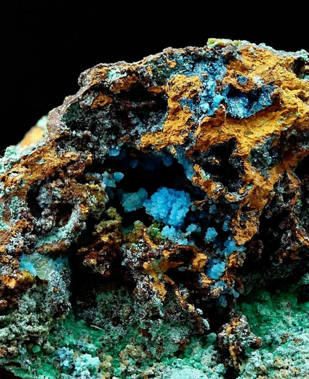 Rare blue allophane with green malachite