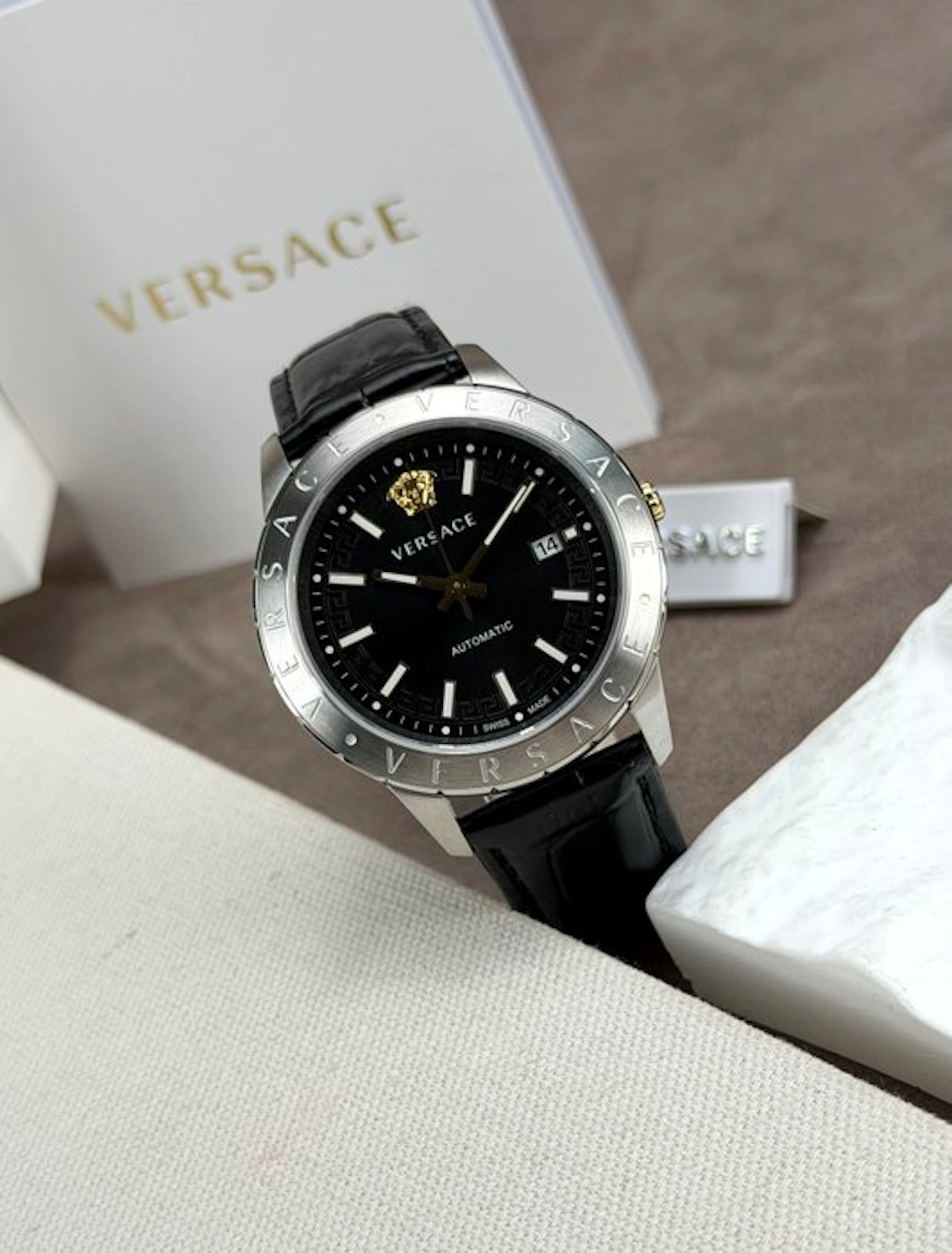 Versace - Univers Automatic Date Black - VE2D002 21 - Men - 2020-2025