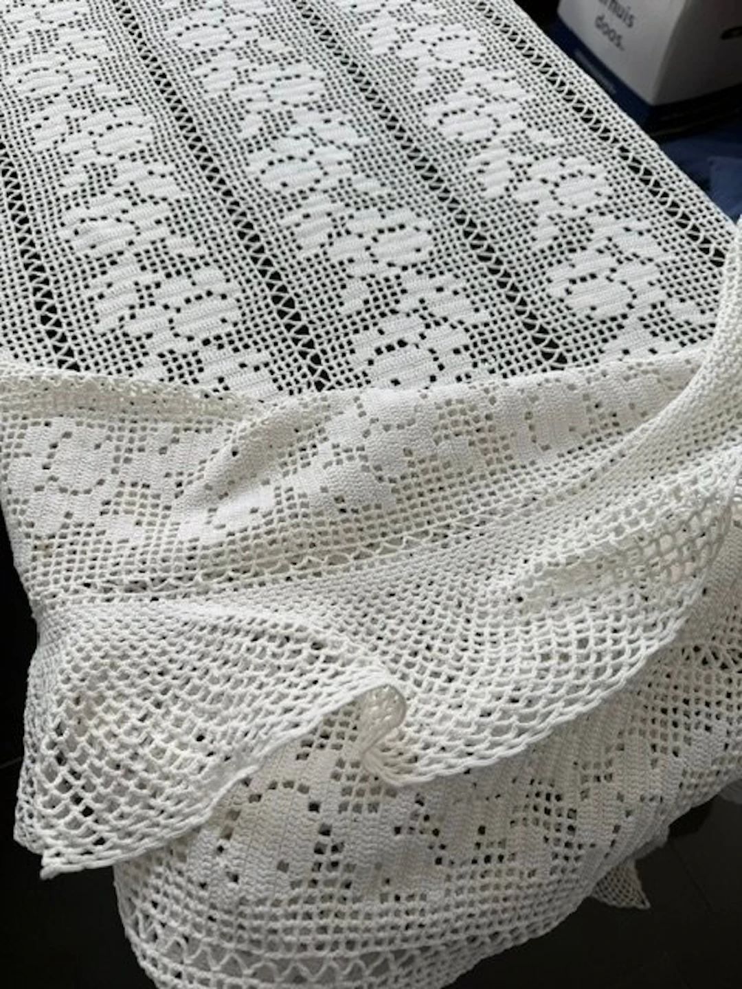 Tablecloth - 200 cm - 200 cm - Handicraft rug / blanket