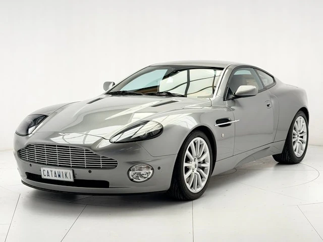 Aston Martin - Vanquish V12 - 'NO RESERVE' - 2001