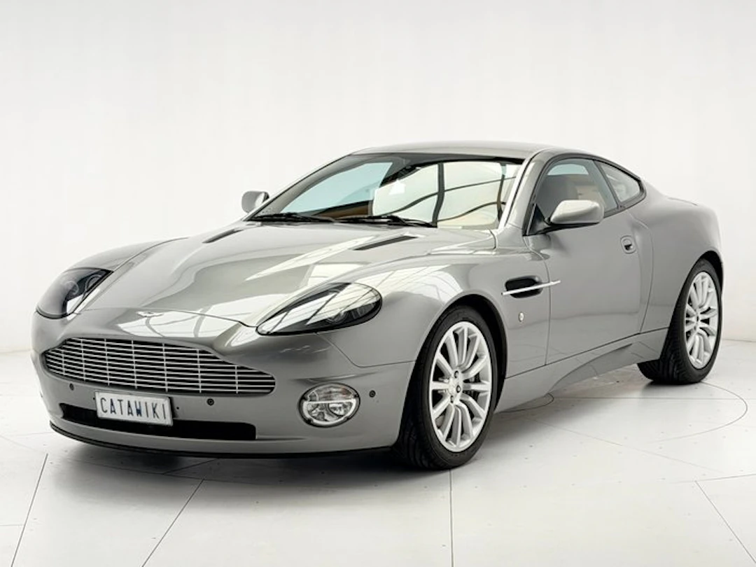 Aston Martin - Vanquish V12 - 'NO RESERVE' - 2001