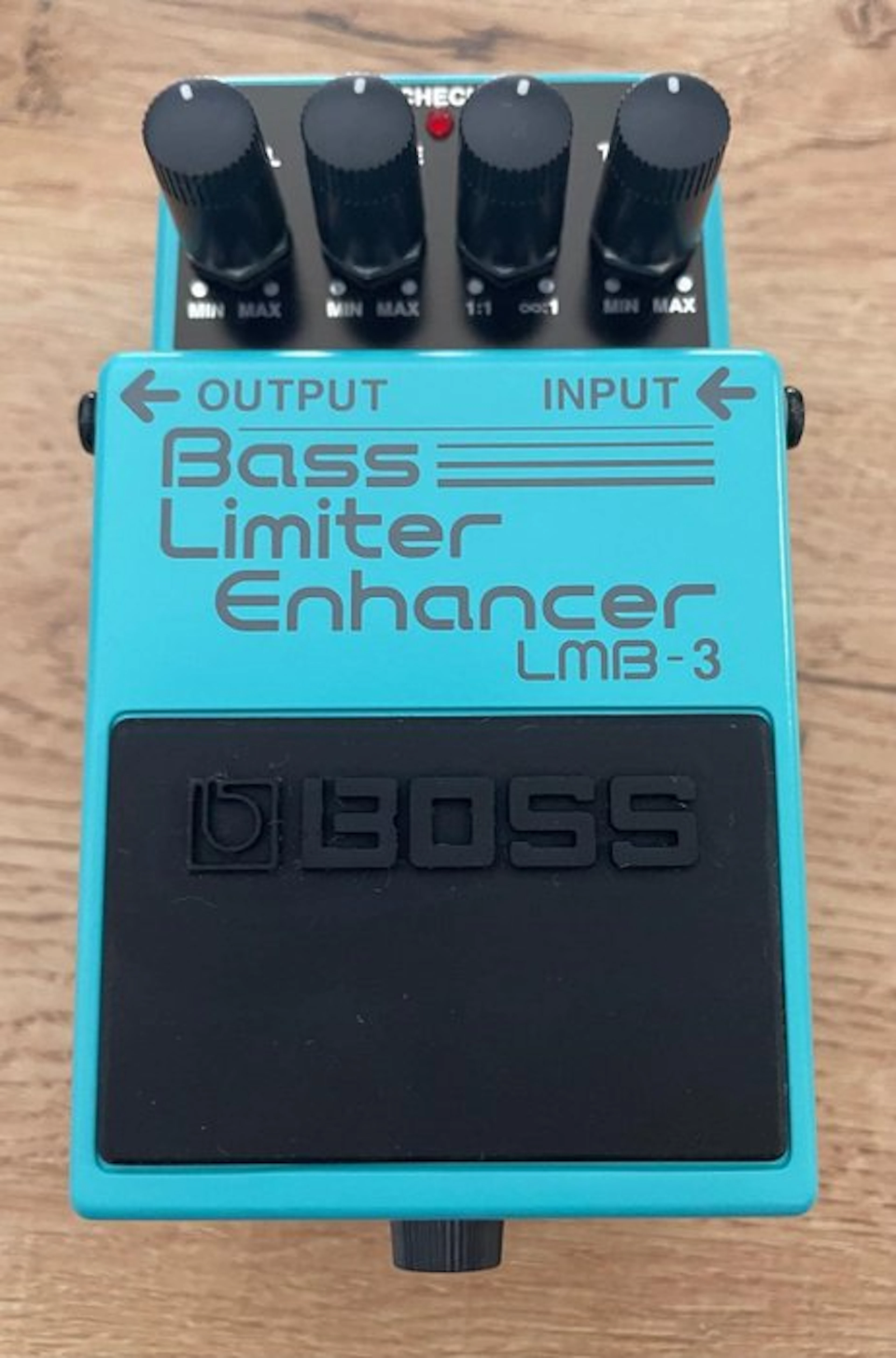 BOSS LMB-3 Limiter Enhancer - Effect pedal (No reserve price)