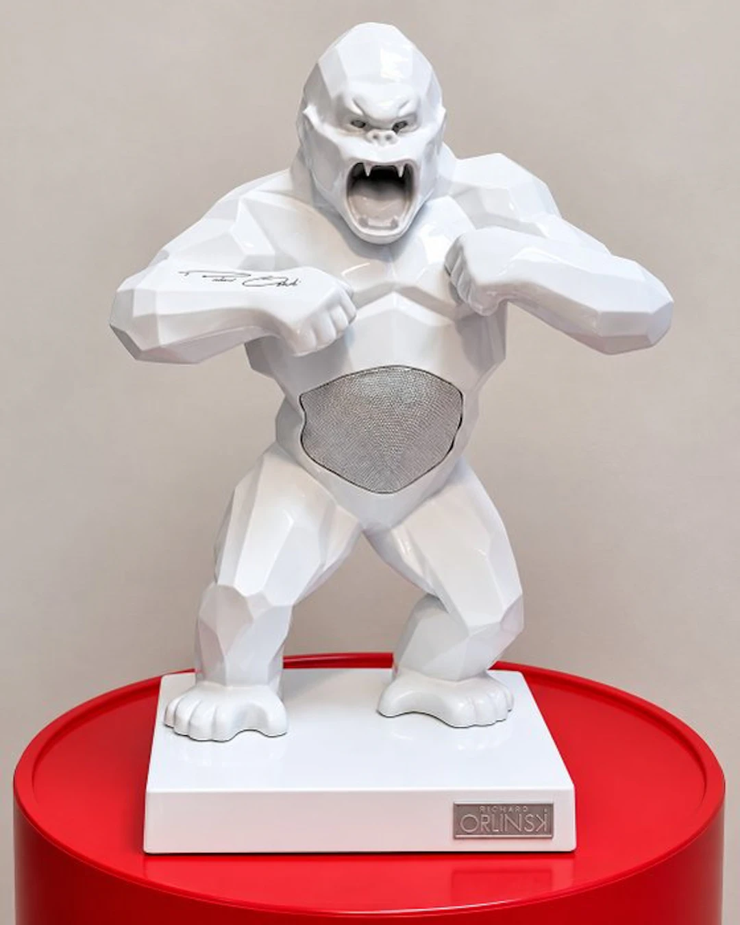 Richard Orlinski (1966) - KiwiKong White Blanc loud speaker Suitcase