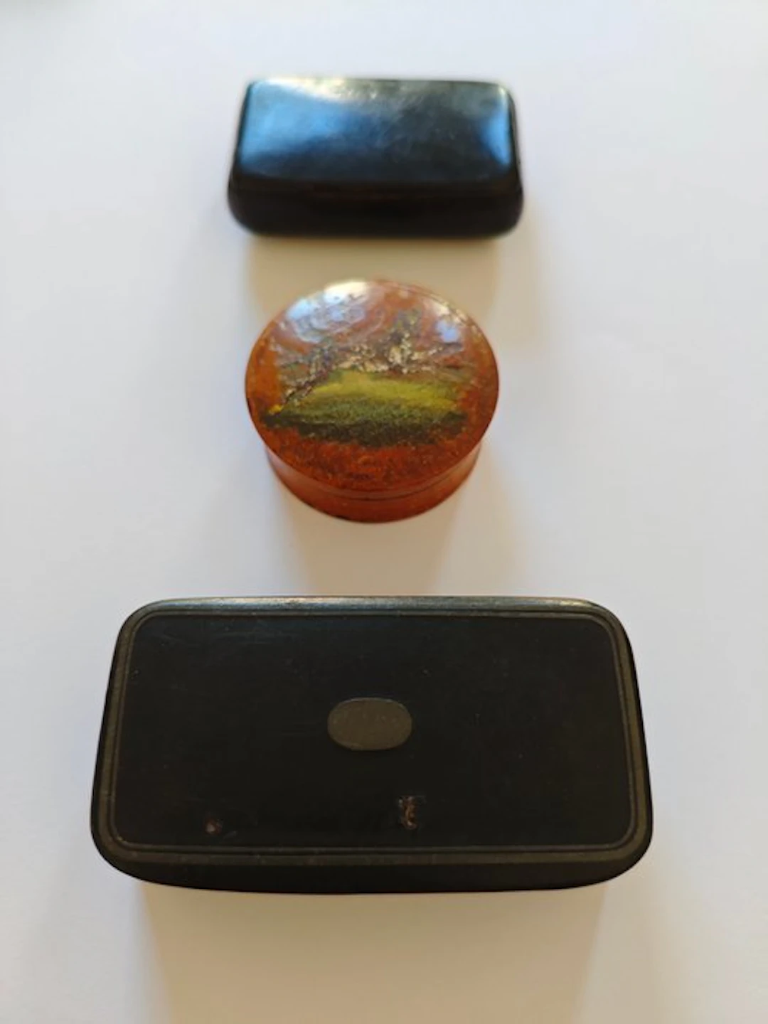 Pillbox (3) - Wood - (1800-1850) - NO RESERVE