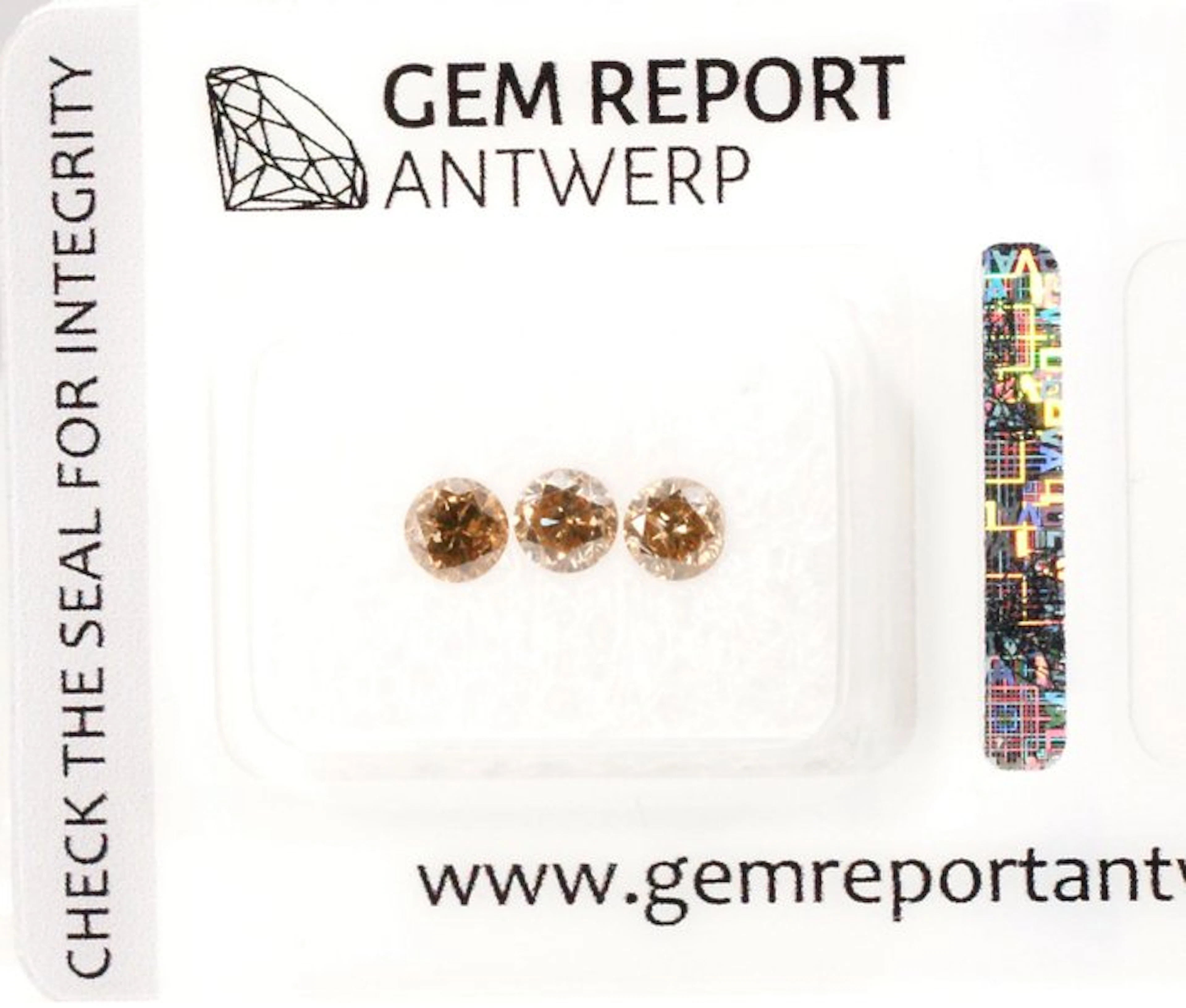 3 pcs Diamond (Natural coloured) - 0.98 ct - Round - Fancy deep Yellowish