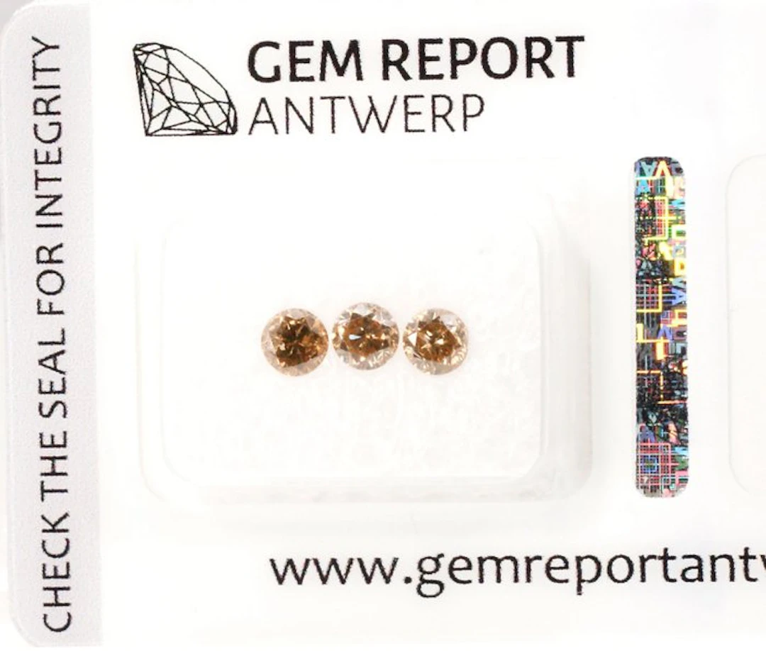 3 pcs Diamond (Natural coloured) - 0.98 ct - Round - Fancy deep Yellowish