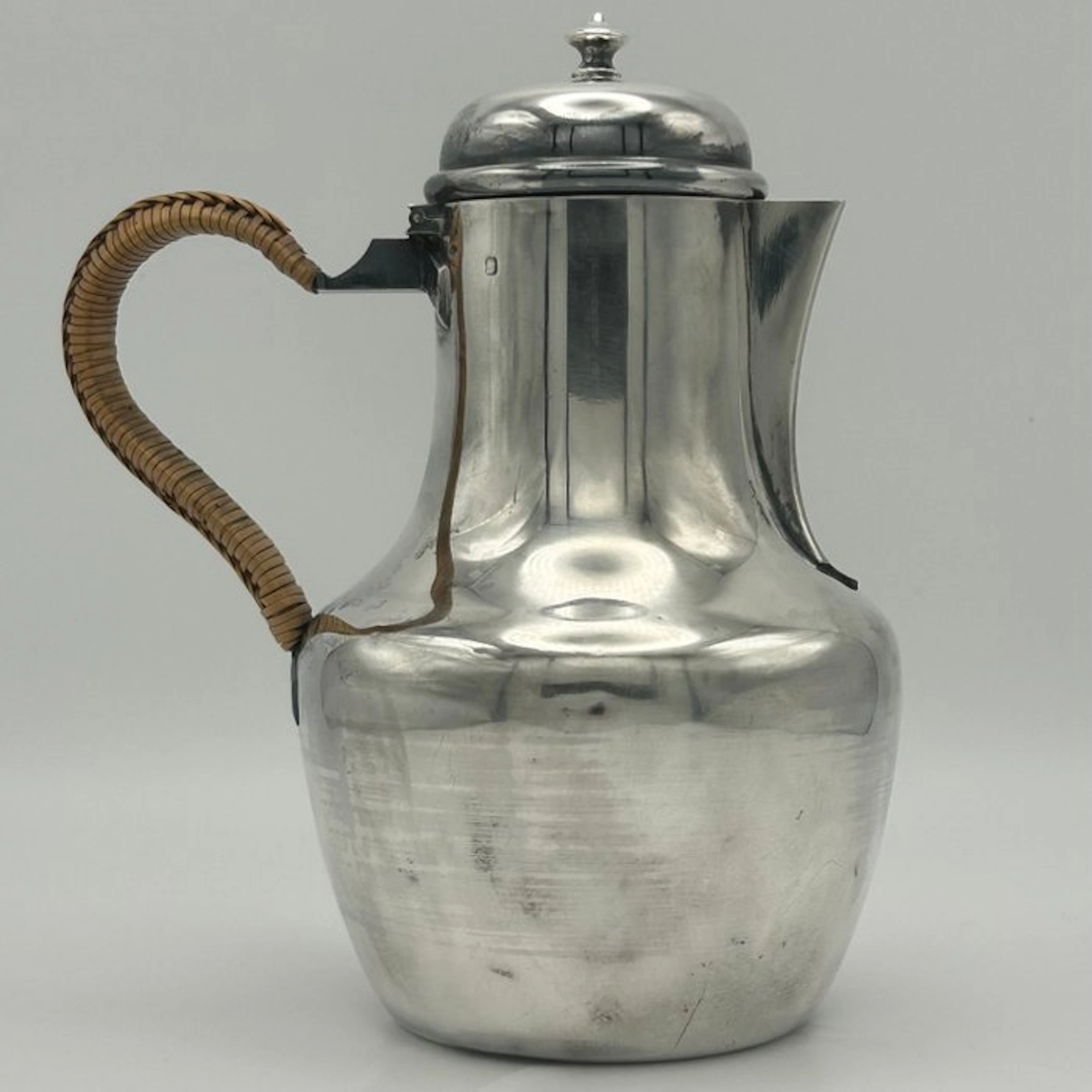Orfèvre Rudolphe Beunke - Scuola francese - Milk jug...