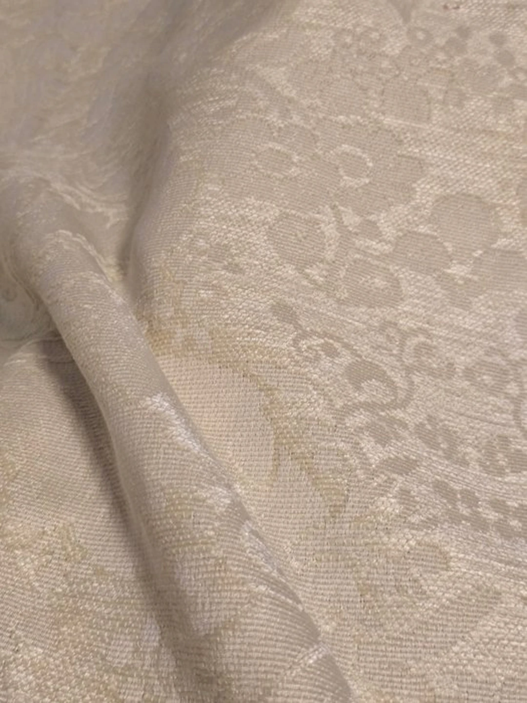 Tessuto ornamento velluto Damascato colore crema...