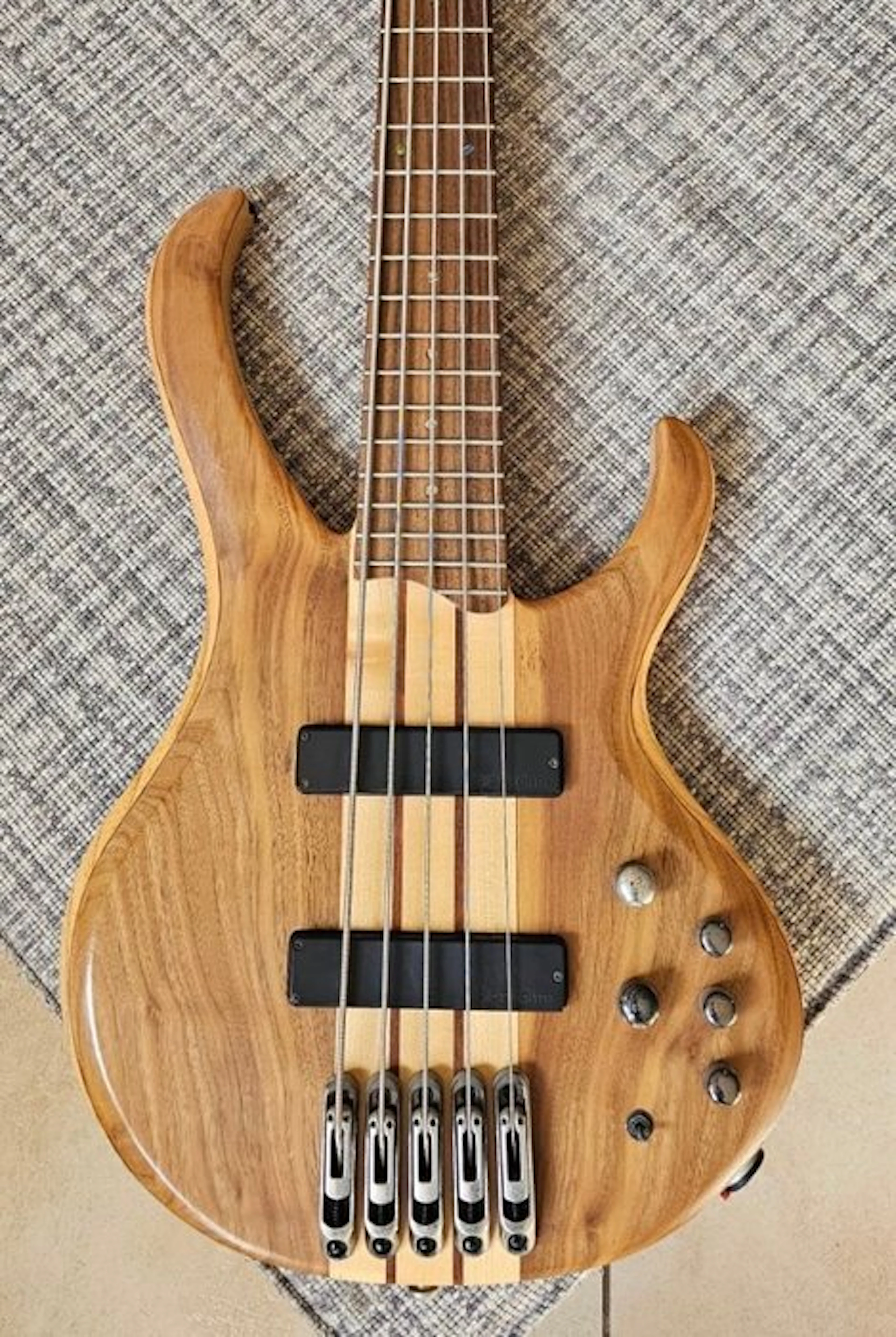Ibanez - Standard BTB745 - - Electric bass guitar - 2015