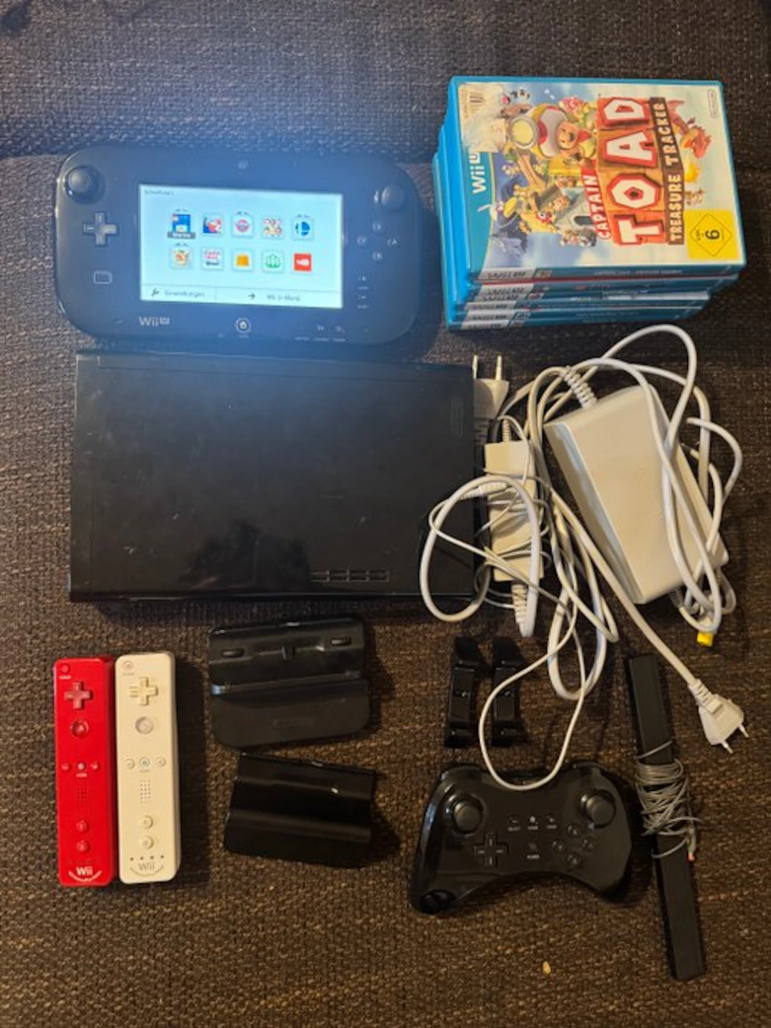 Nintendo - Wii u - Nintendo Wii U + 3 Controller and...