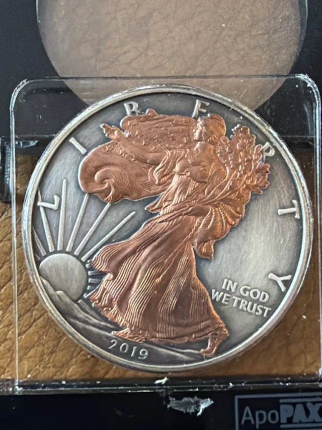 United States. 1 Dollar 2019 Liberty Antique Finish Colorized 1 Oz (.999)