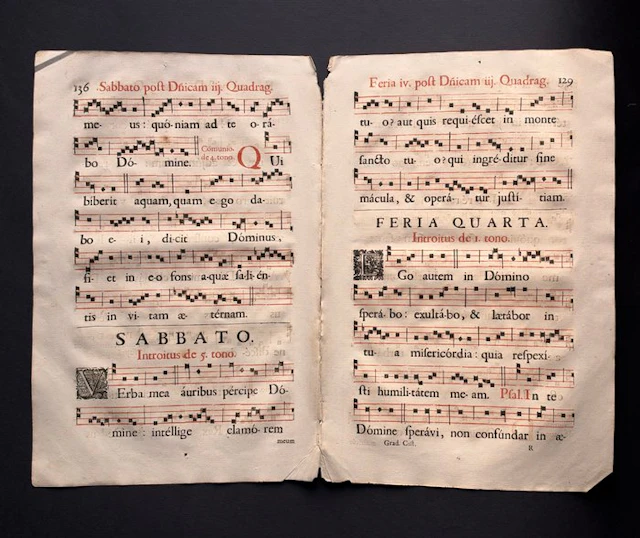 Monaci Francescani - Antifonario