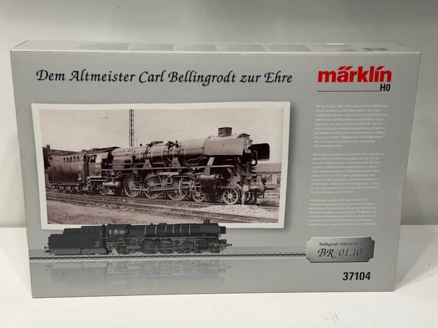 Märklin H0 - 37104 - Steam locomotive with tender (1)...