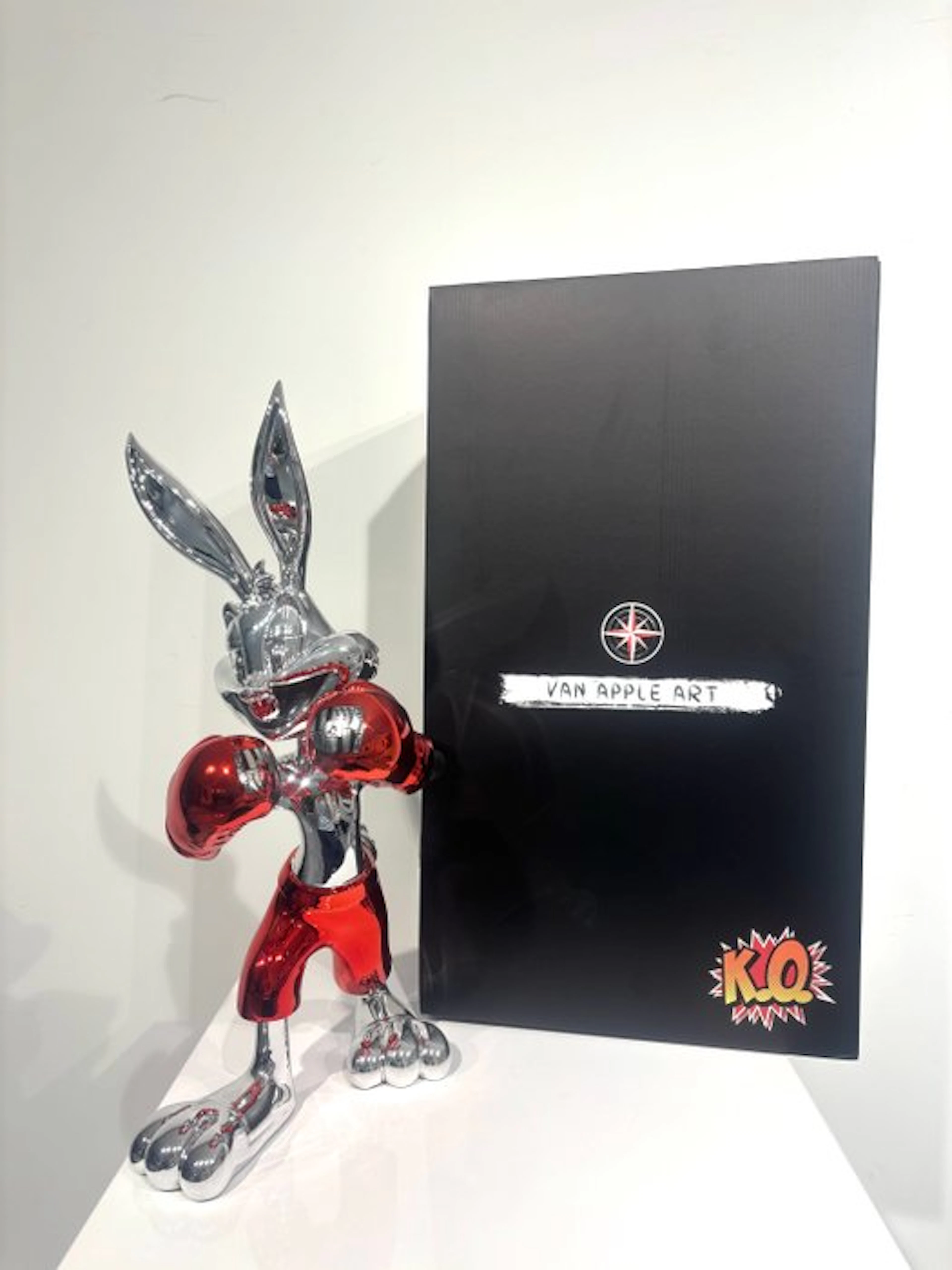 Van Apple - K.O. Bunny - Le Mans