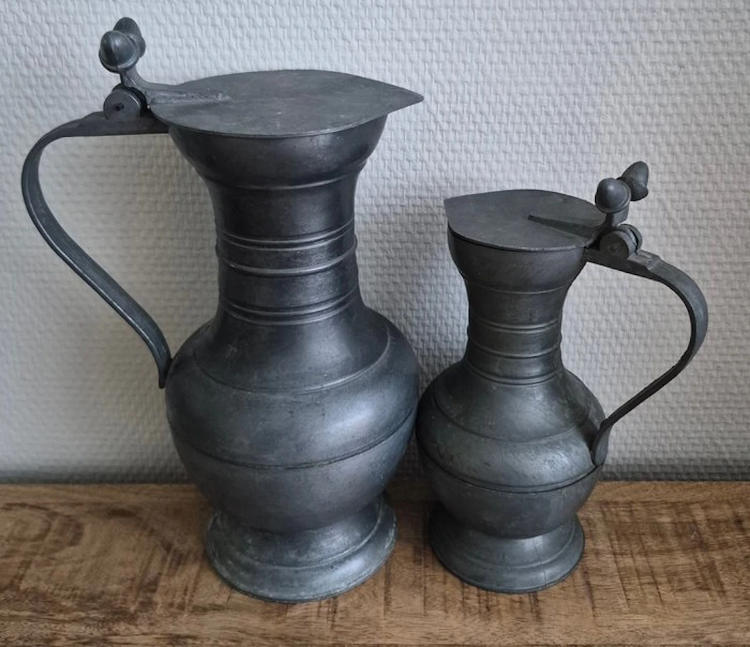 Kitchen container (2) - Tin - Vitange Wine Carafes