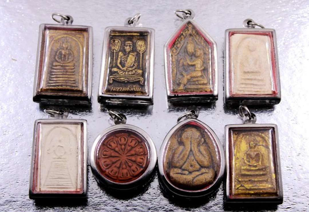 8 Pendants Talismans / Amulets for Meditation Protection...