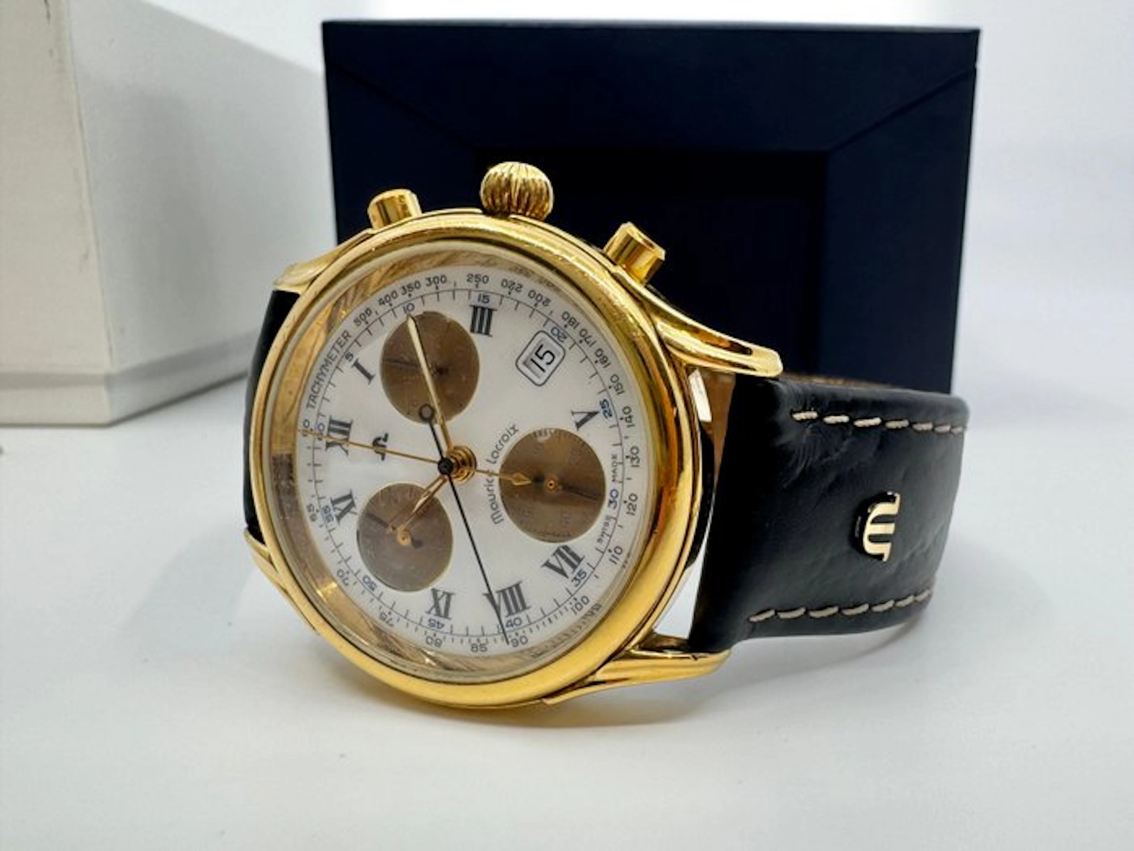 Maurice Lacroix - Les Classiques Chronograph 18k...