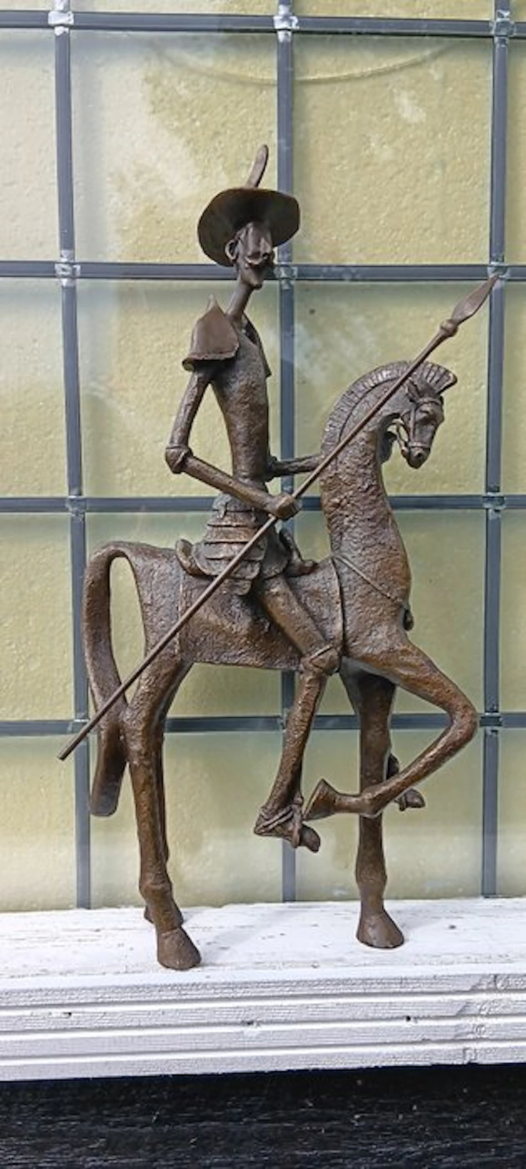 Sculpture, naar Salvador Dali Don Quichot Surrealisme - 42 cm - bronze marble