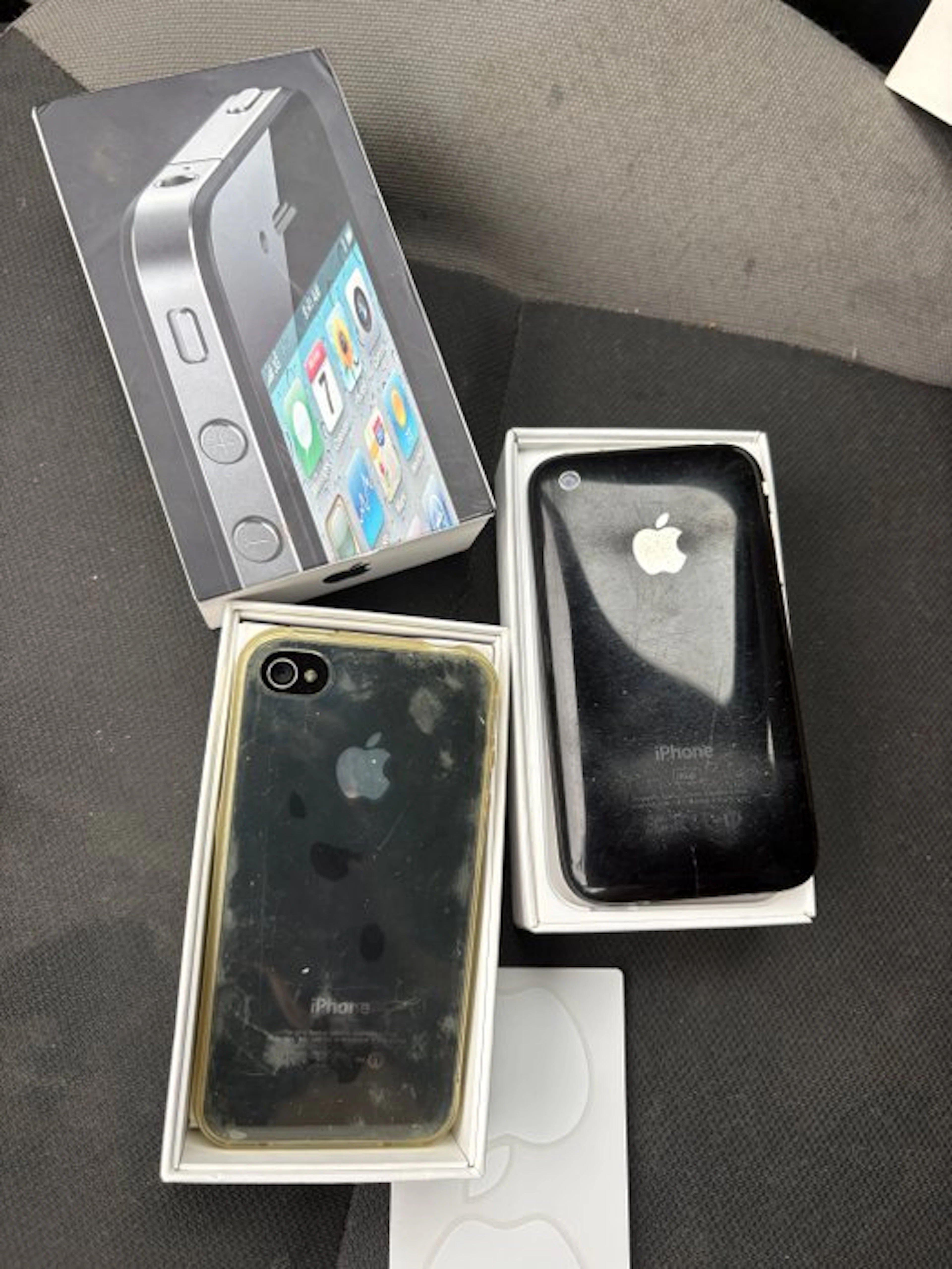 Apple iPhone 3G/3GS - Mobile phone (2)