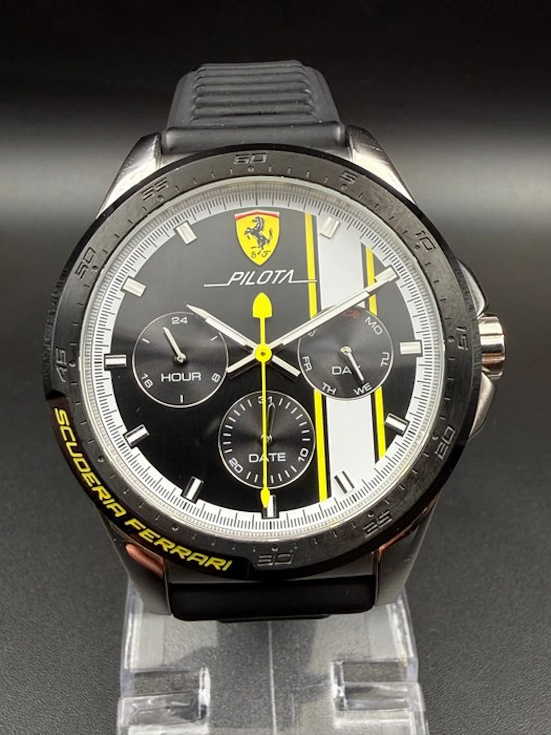 Watch - Ferrari - Scuderia Ferrari Pilota day/date wristwatch
